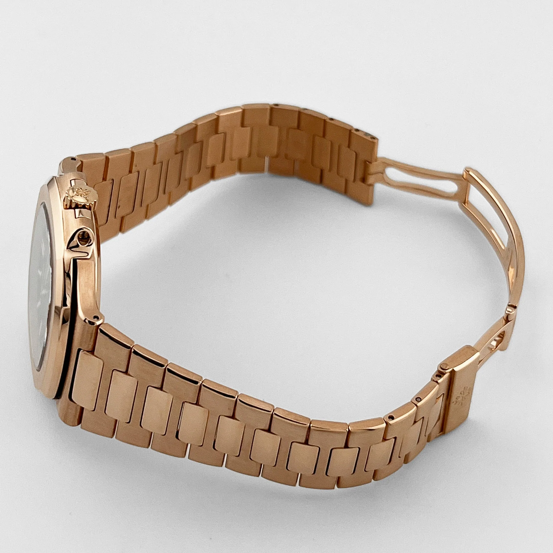 Patek Philippe Nautilus 5711/1R-001 Rose Gold Brown Dial (2015)