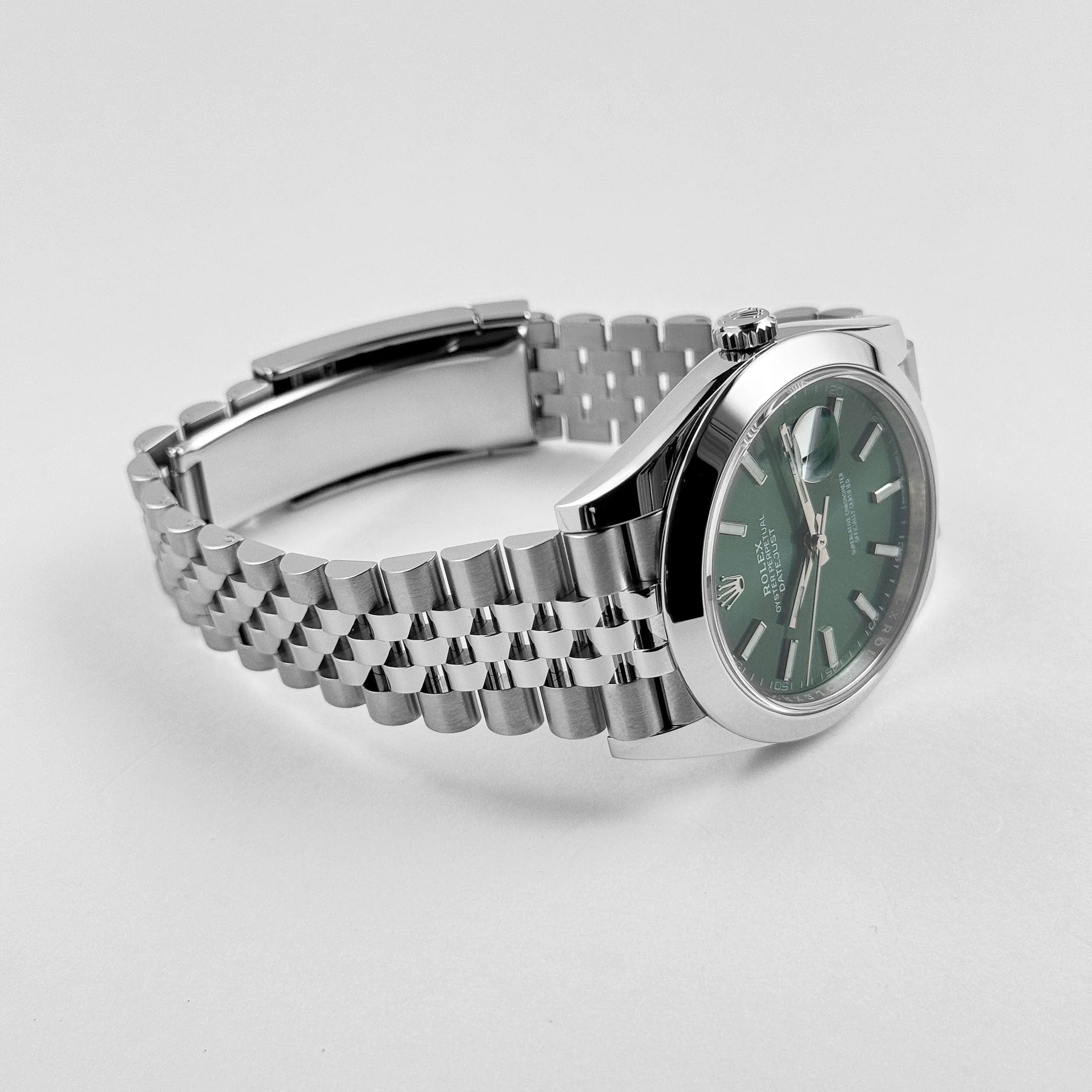 Rolex Datejust 41 126300 Stainless Steel Green Dial Jubilee (2023)