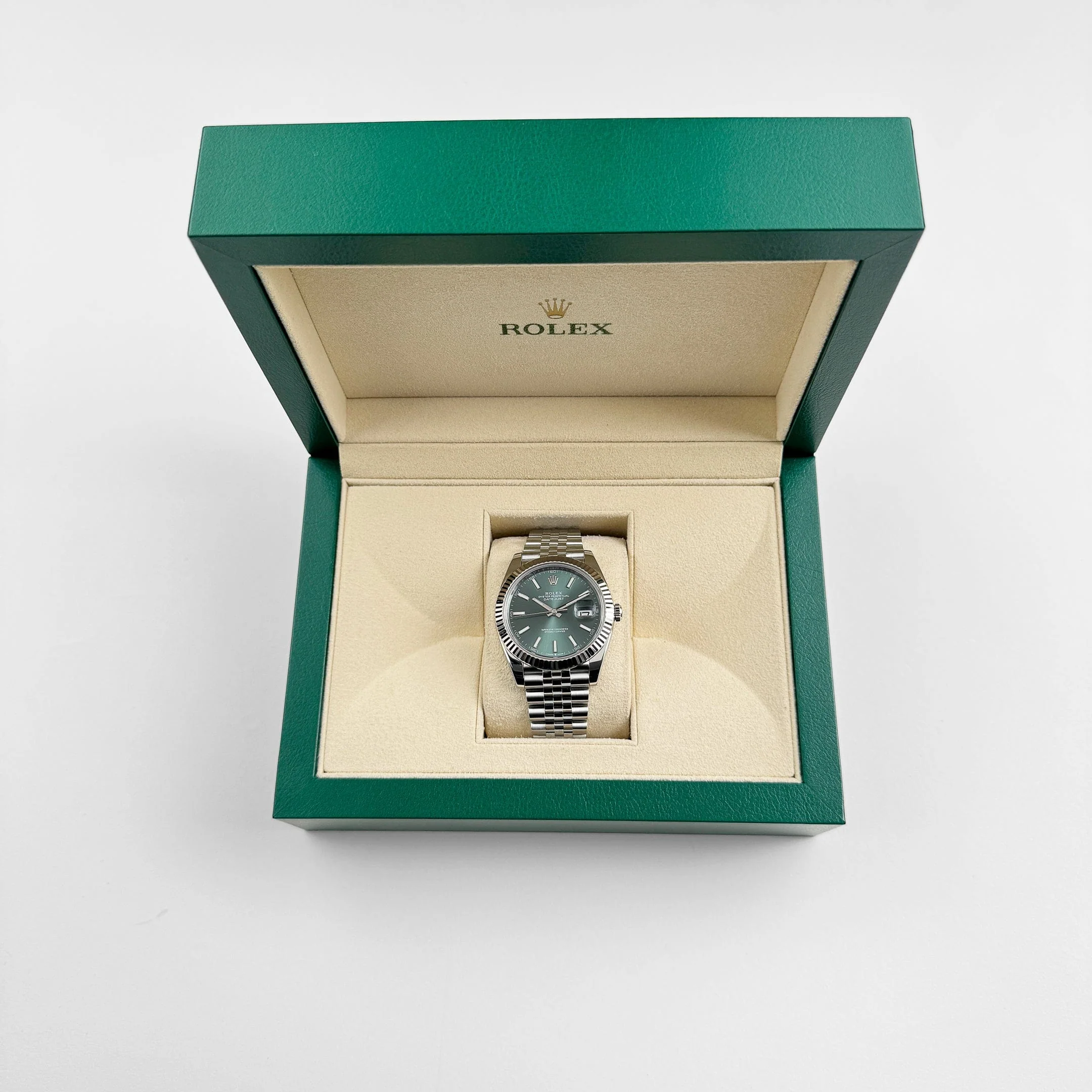 Rolex Datejust 41 126334 Stainless Steel Mint Green Dial Jubilee (2025)