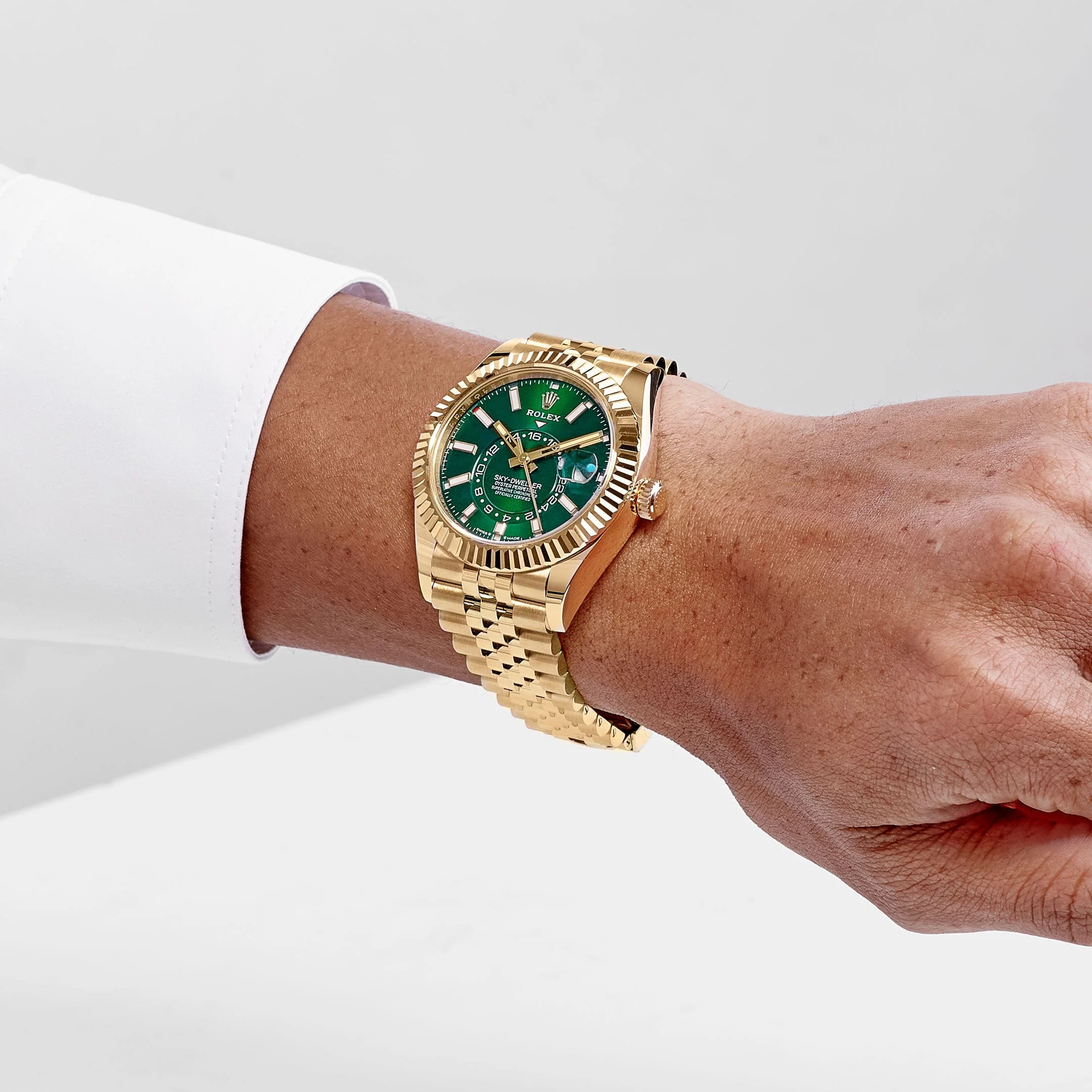 Rolex Sky-Dweller 336938 Yellow Gold Bright Green Dial Jubilee (2025)