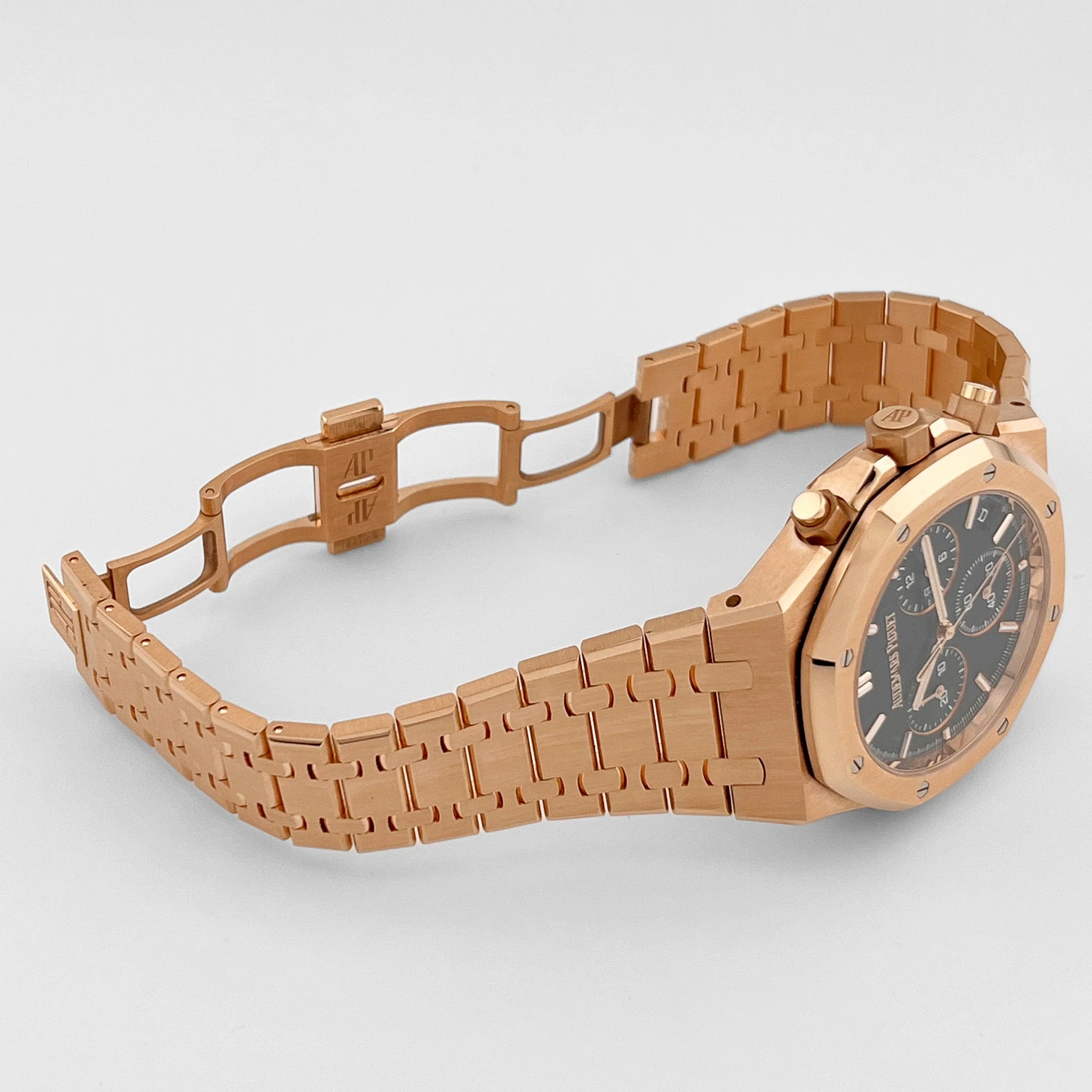 Audemars Piguet Royal Oak 26240OR.OO.1320OR.05 Chronograph Blue Dial (2024)