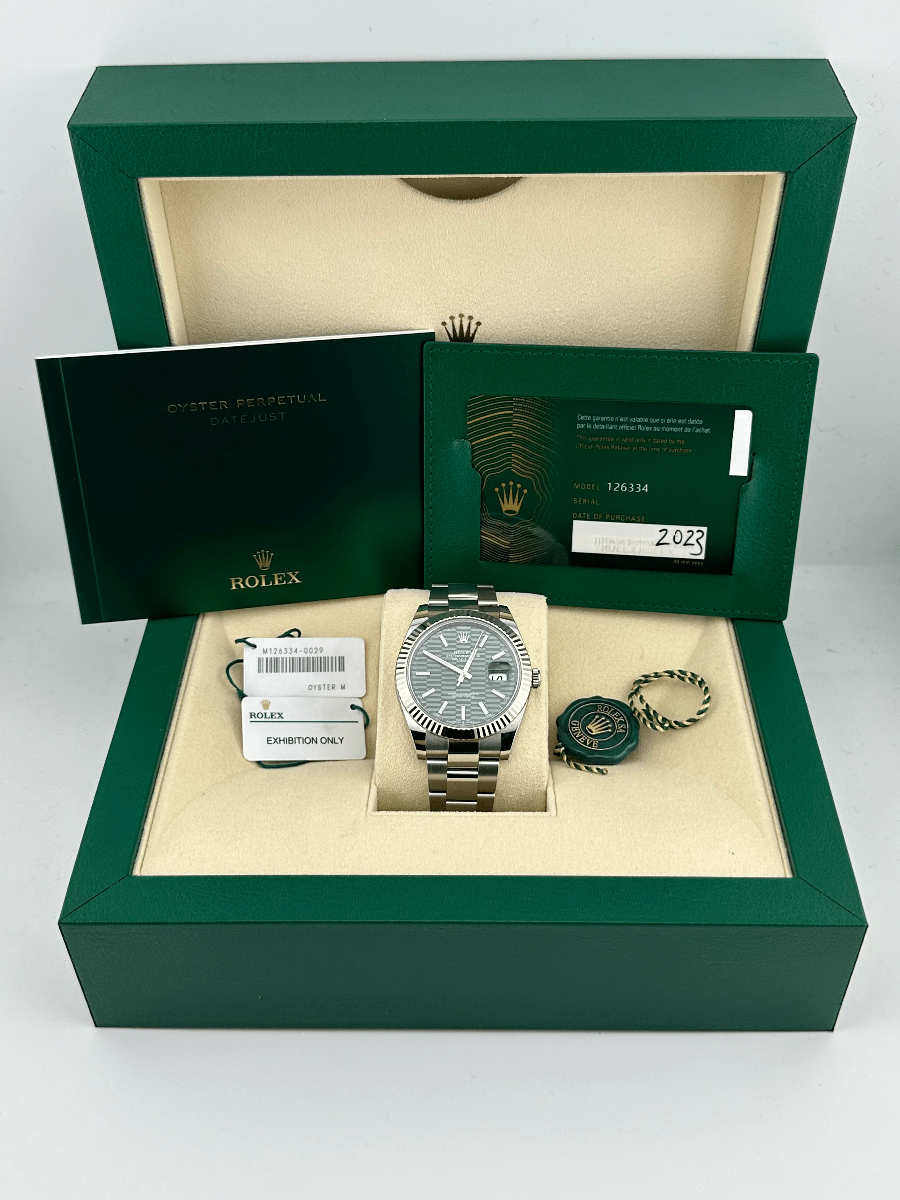 Rolex Datejust 41 126334 Stainless Steel Green Motif Dial Oyster