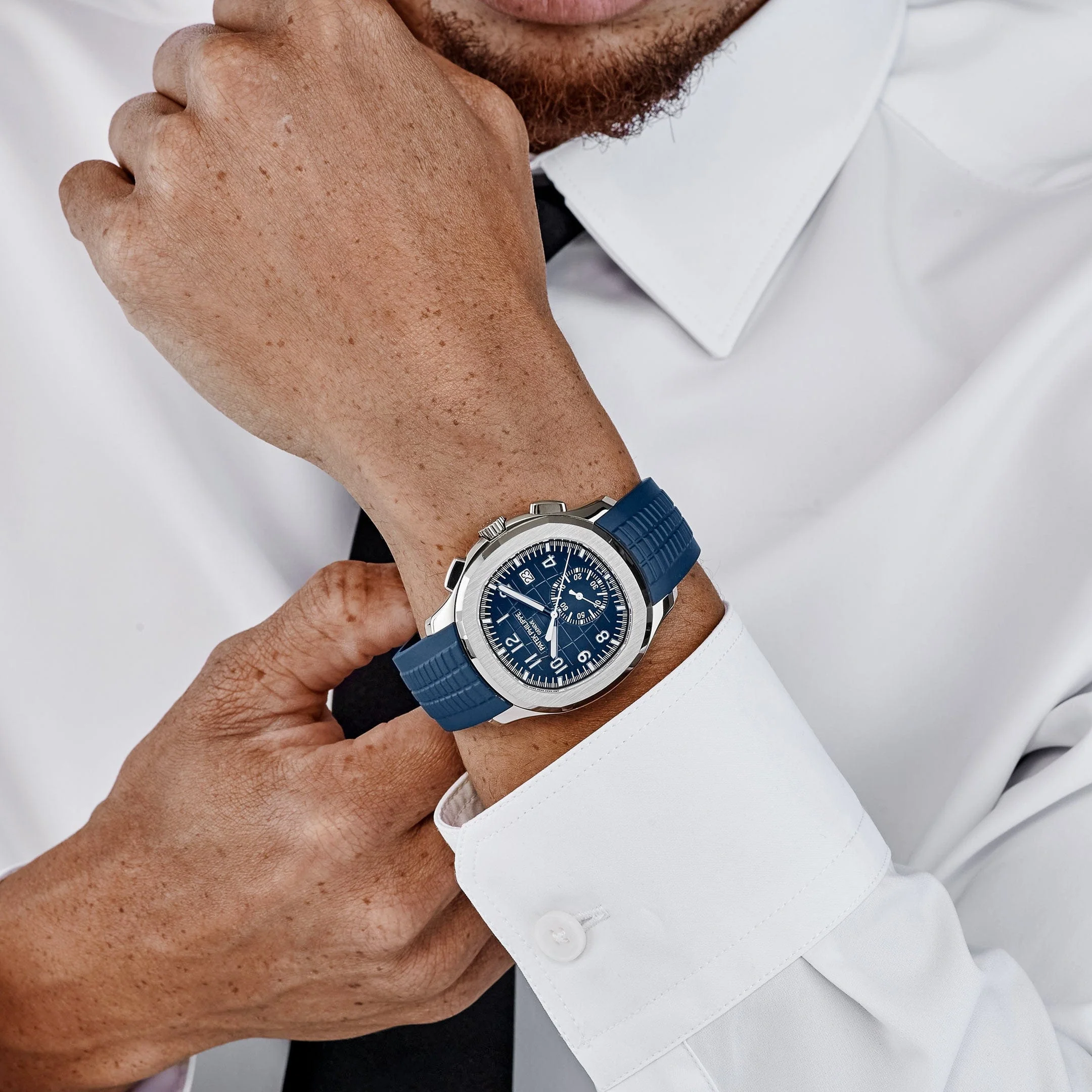 Patek Philippe Aquanaut 5968G-001 White Gold Blue Dial (2023)