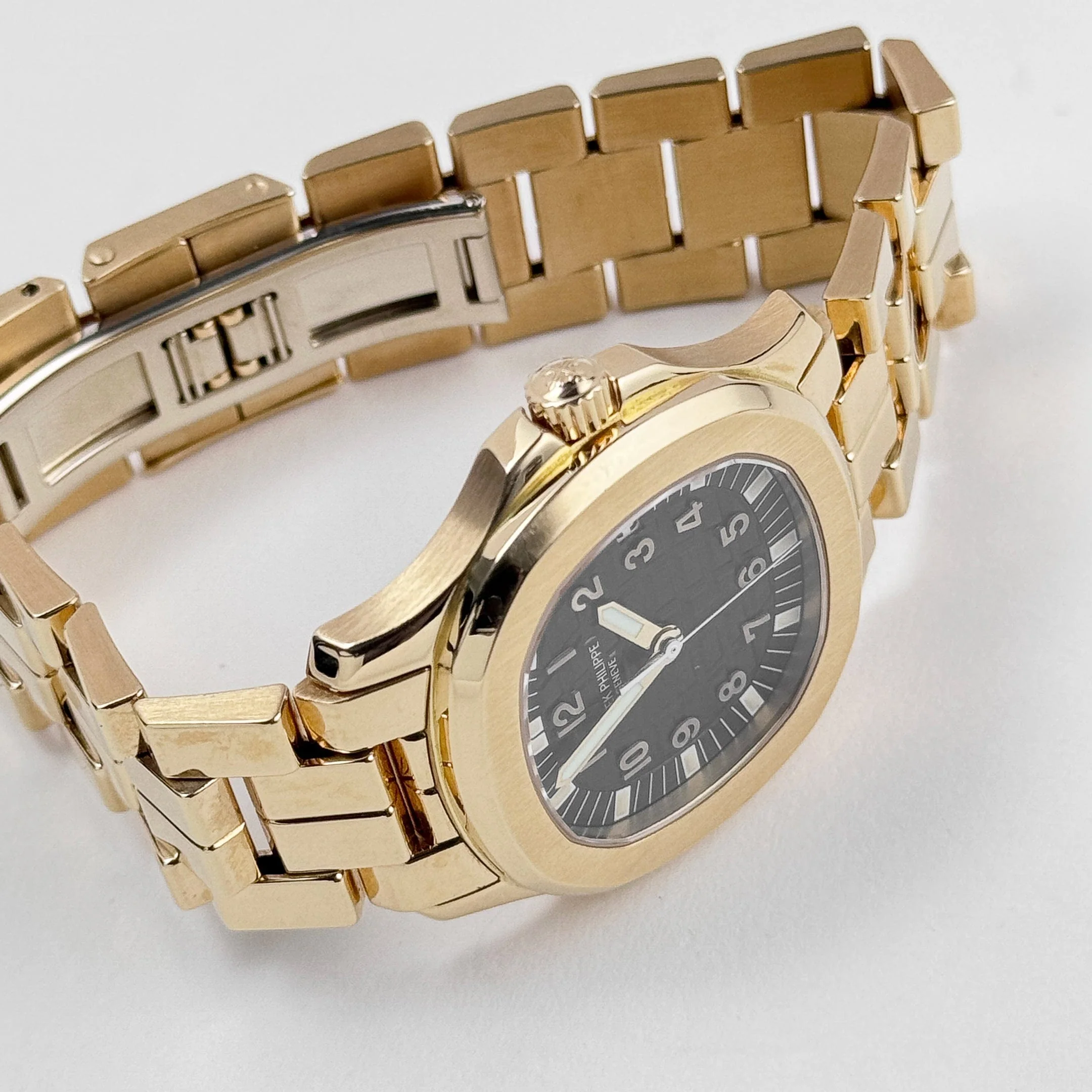 Patek Philippe Aquanaut 5066/1J Yellow Gold Black Dial (2003)