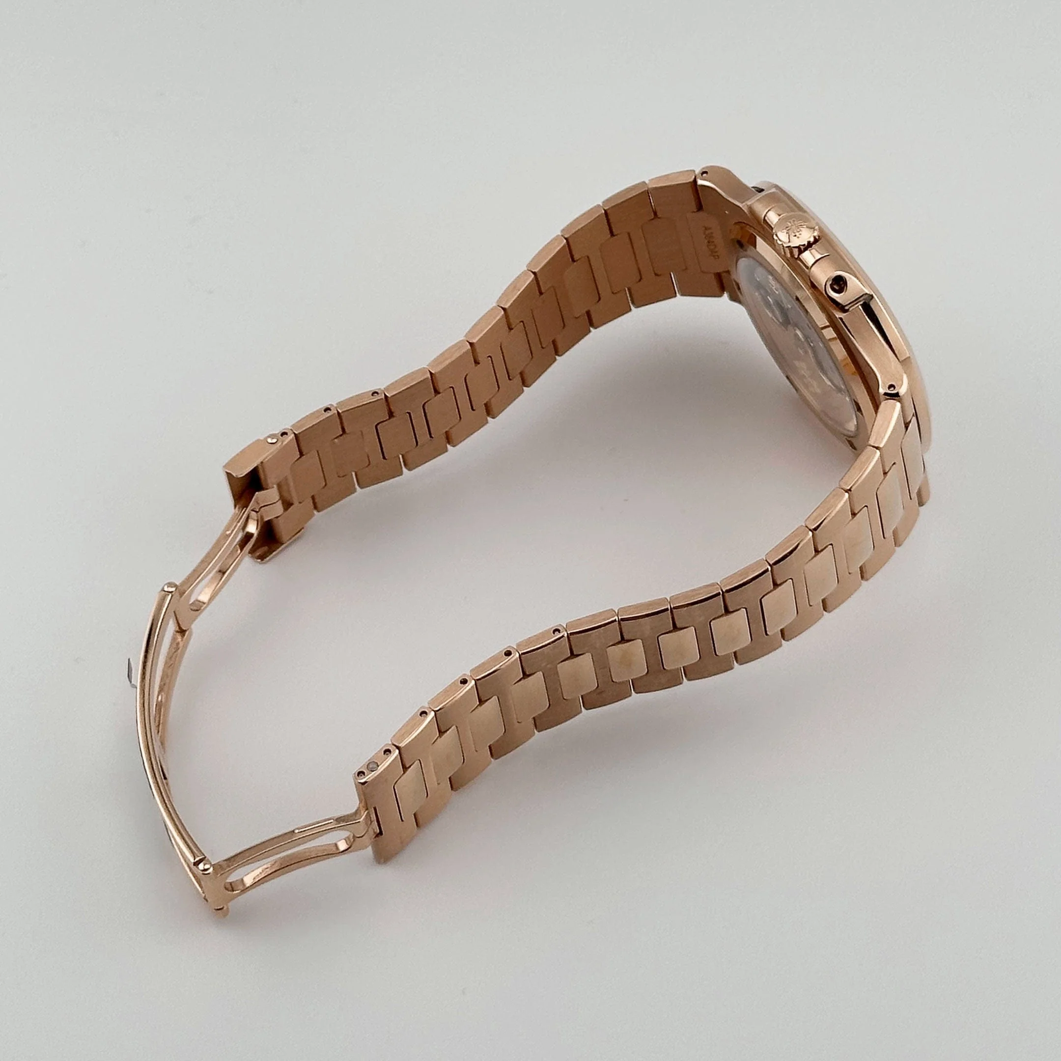 Patek Philippe Nautilus 5711/1R-001 Rose Gold Brown Dial (2020)