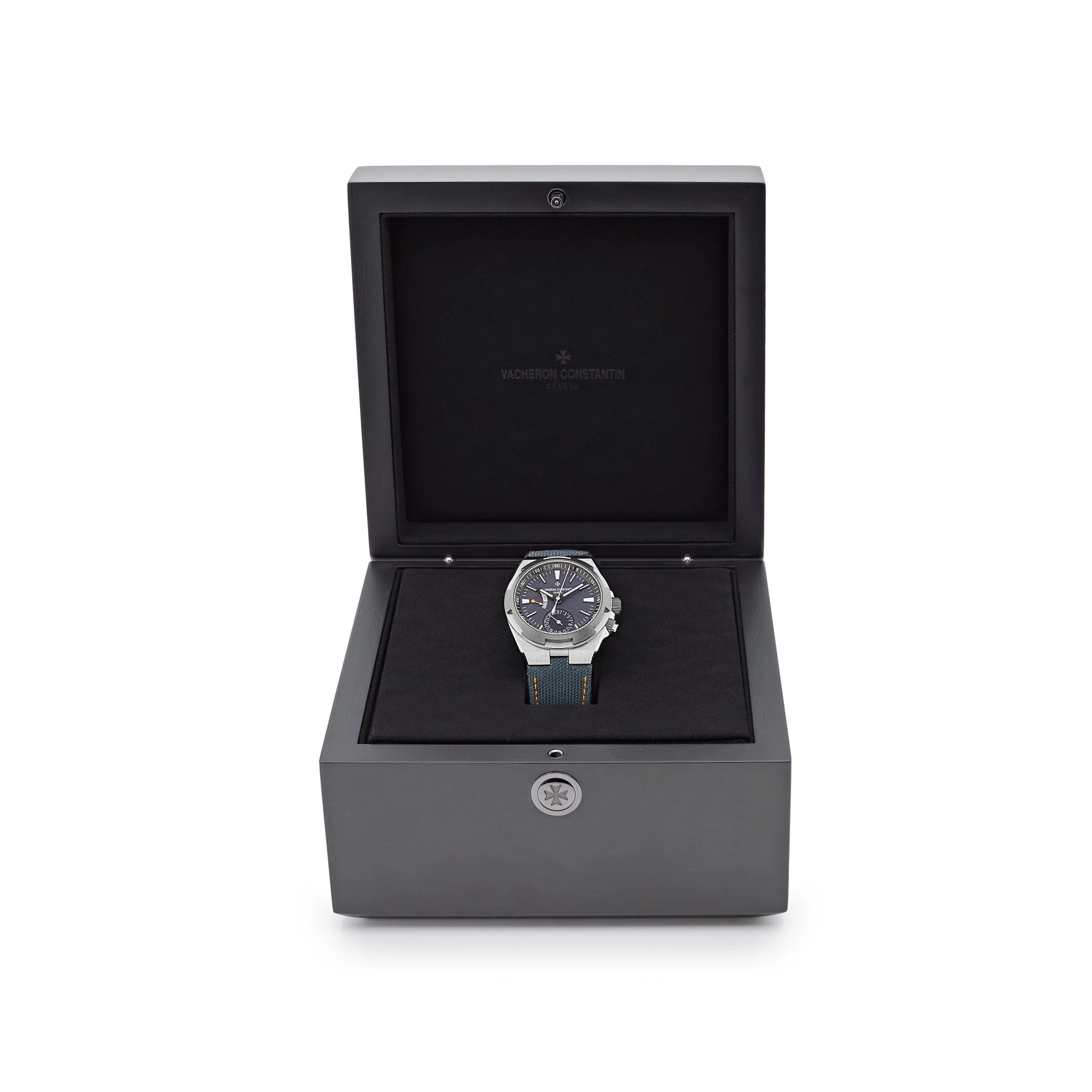 Vacheron Constantin 7910V/000T-B922 Overseas Dual Time 'Everest' Limited Edition