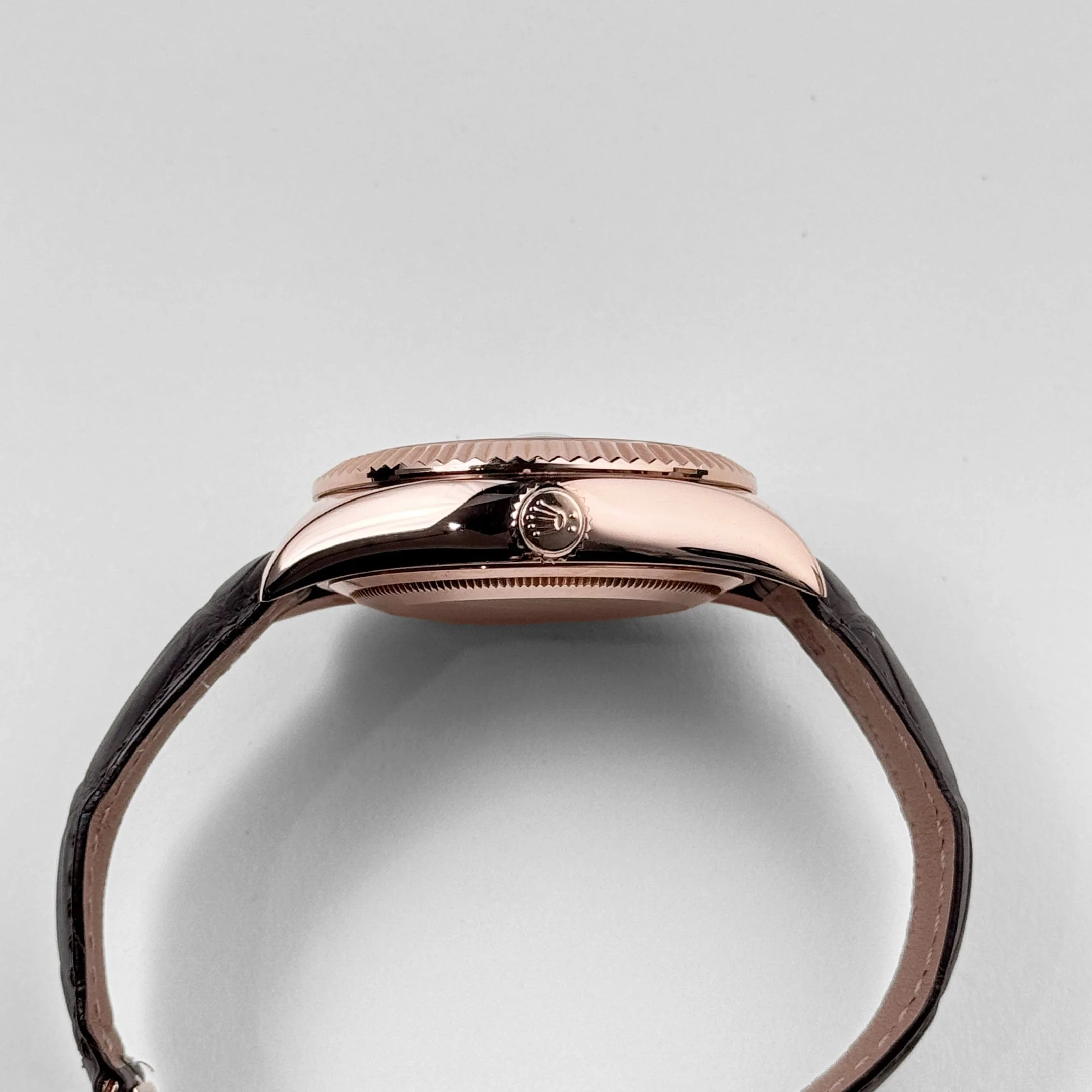 Rolex Sky-Dweller 326135 Rose Gold Sundust Dial (2016)