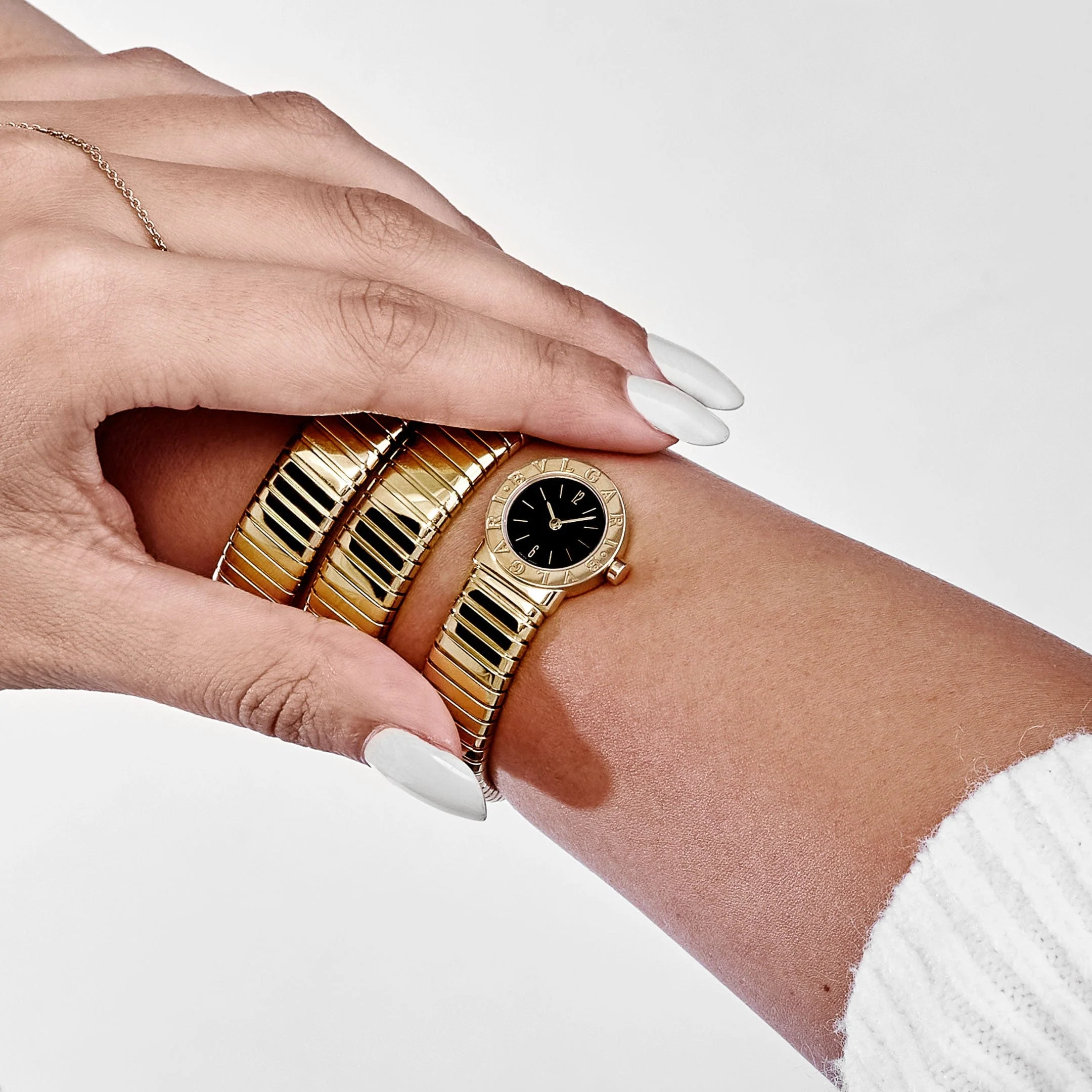 BVLGARI Tubogas BB191T 3 Row Yellow Gold Black Dial Quartz