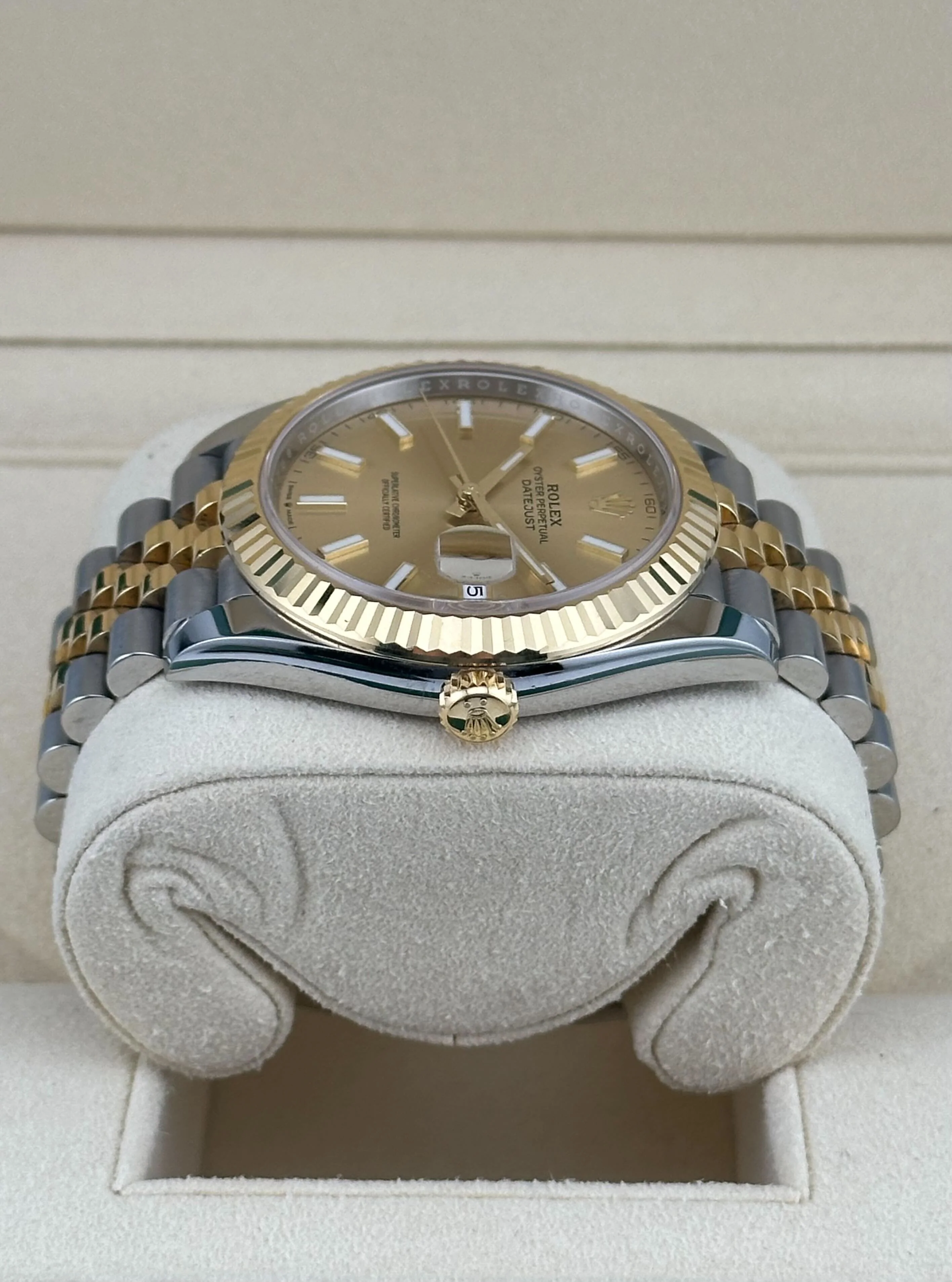 Rolex Datejust 41 126333 Yellow Gold Stainless Steel Champagne Dial Jubilee (2022)