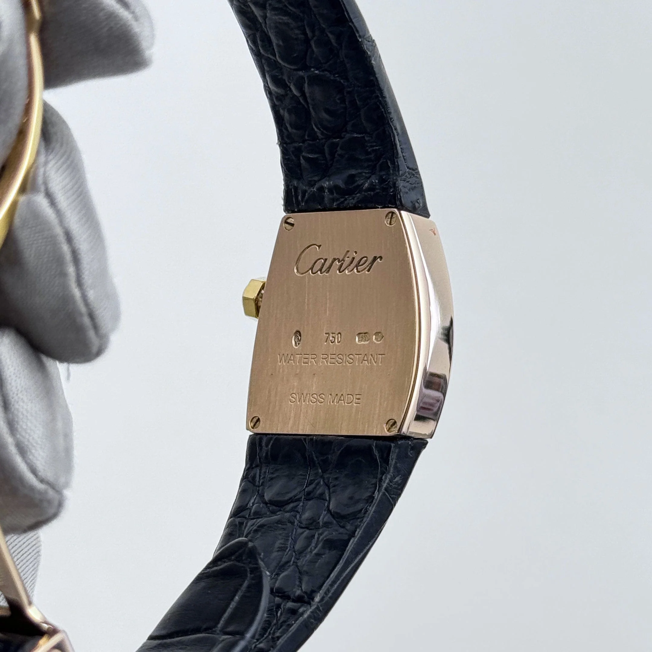 Cartier La Doña 2904 Yellow Gold Diamond Bezel Alligator