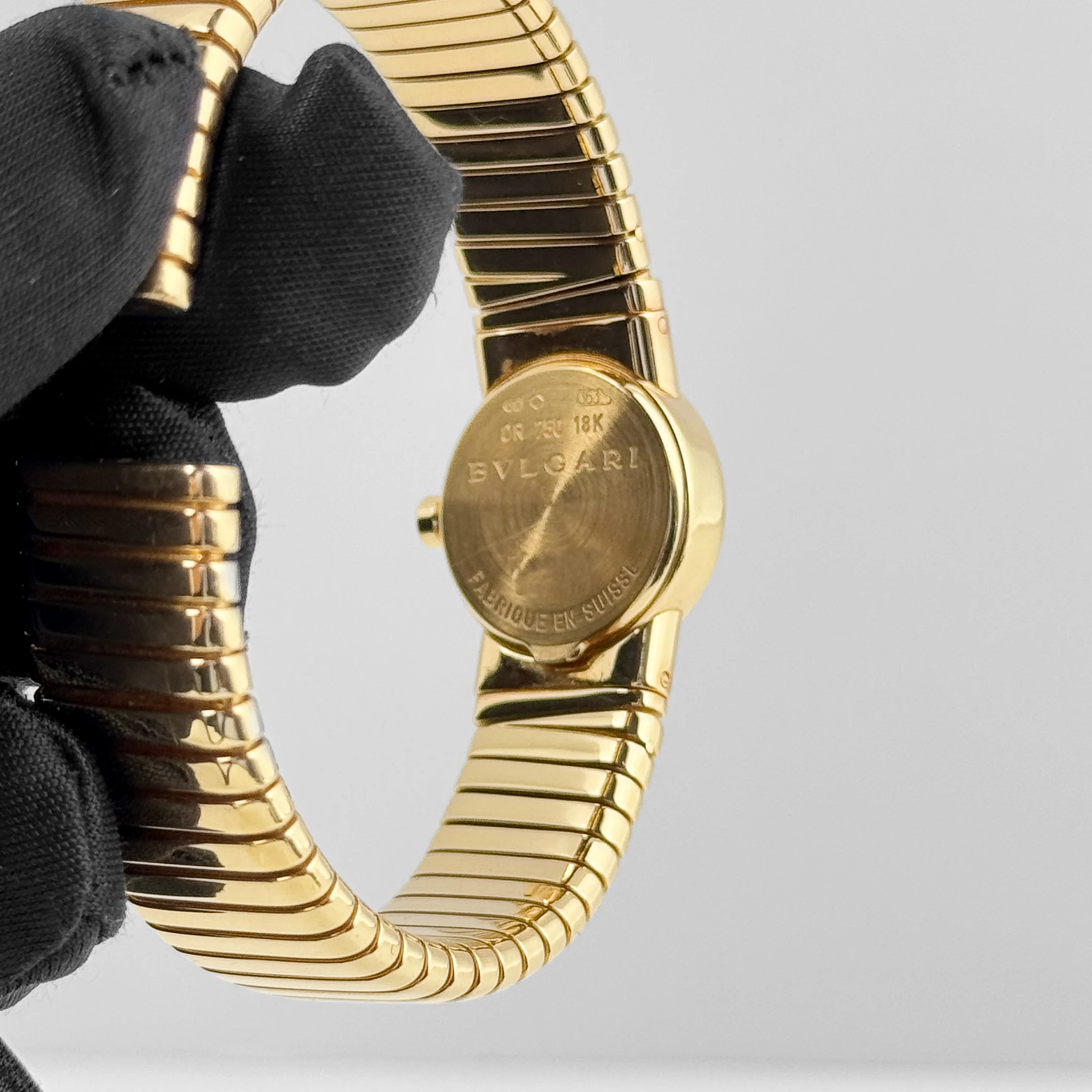 BVLGARI Tubogas BB192TG 1 Row Yellow Gold Black Diamond Dial Quartz