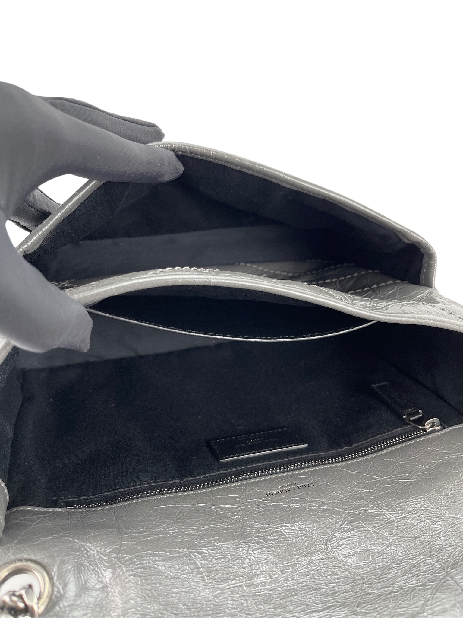 SAINT LAURENT - Medium Niki Grey Shoulder Bag