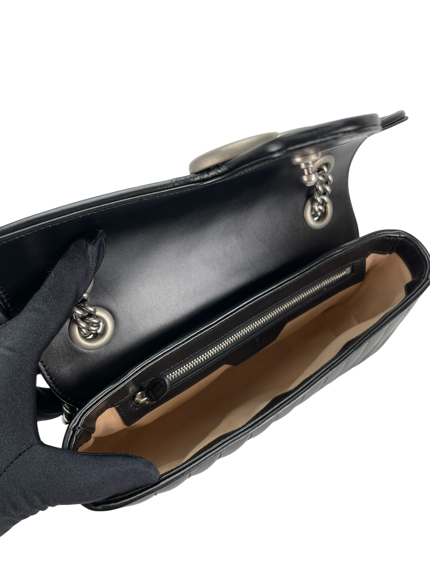 GUCCI - Black GG Marmont Medium Shoulder Bag Sliver Hardware