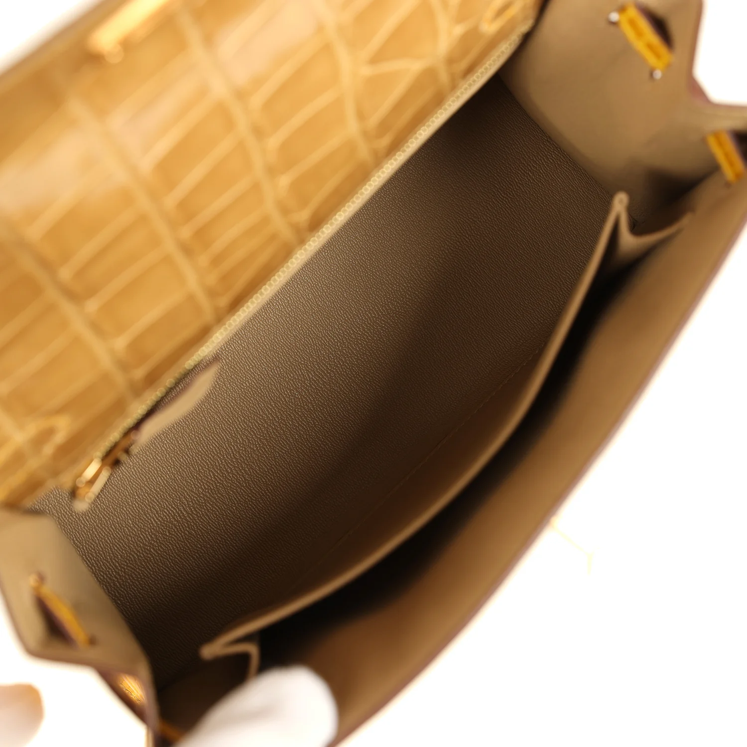 Hermes Special Order (HSS) Kelly Sellier 25 Beige Sable and Jaune Ambre Shiny Alligator Mississpiensis Brushed Gold Hardware