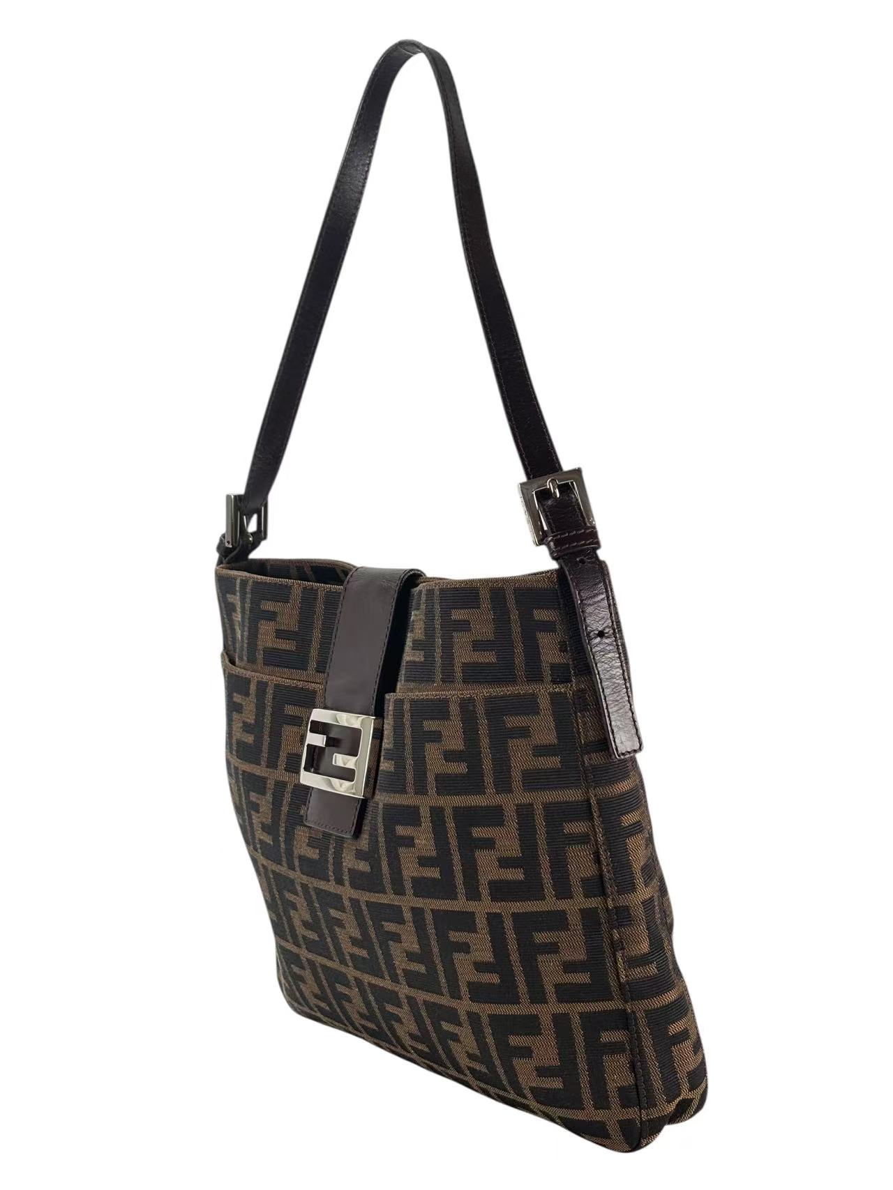 FENDI - Brown Zucca Canvas Shoulder Bag Sliver Hardware