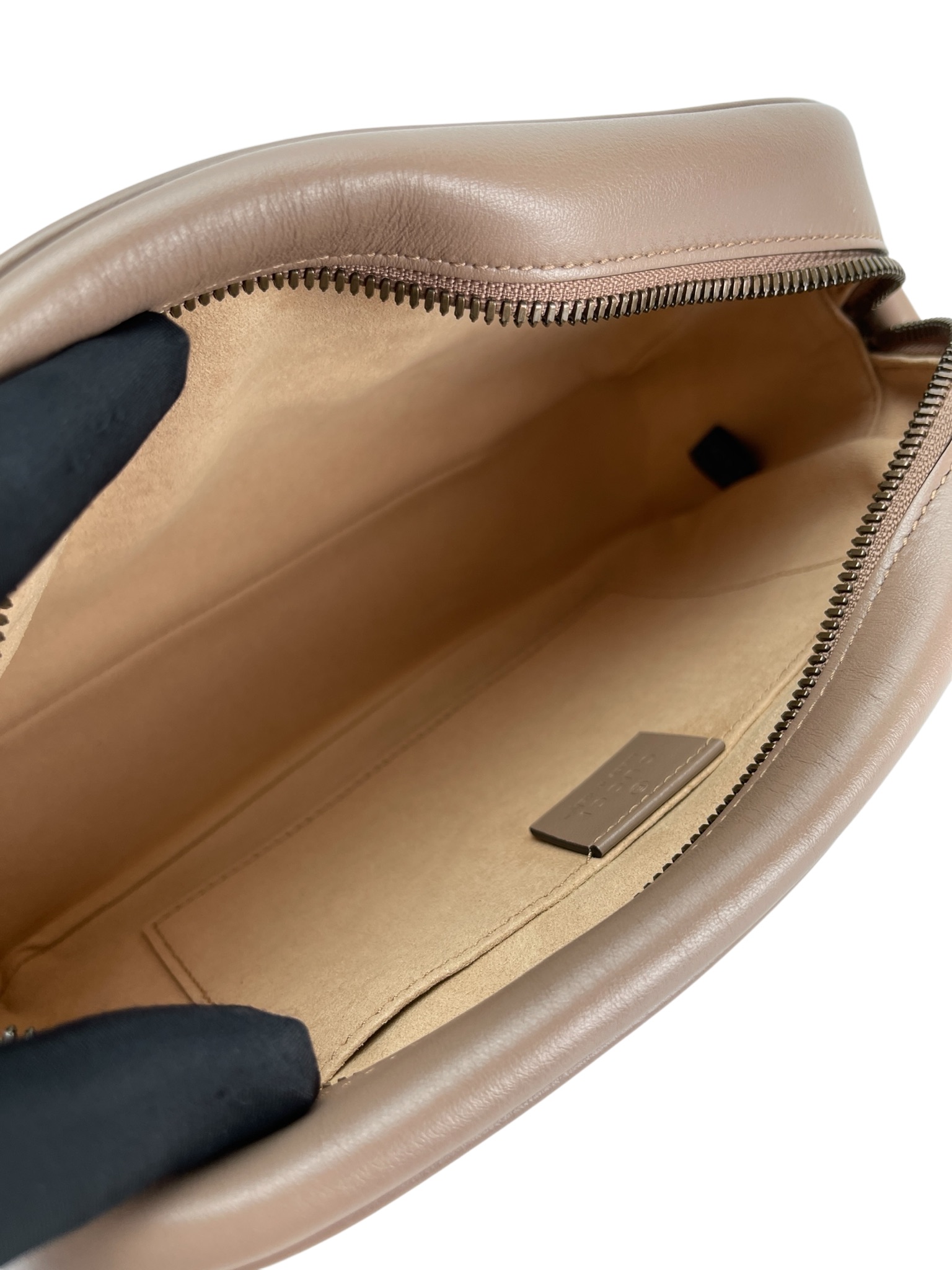 GUCCI - Beige GG Marmont Small Matelasse Camera Bag