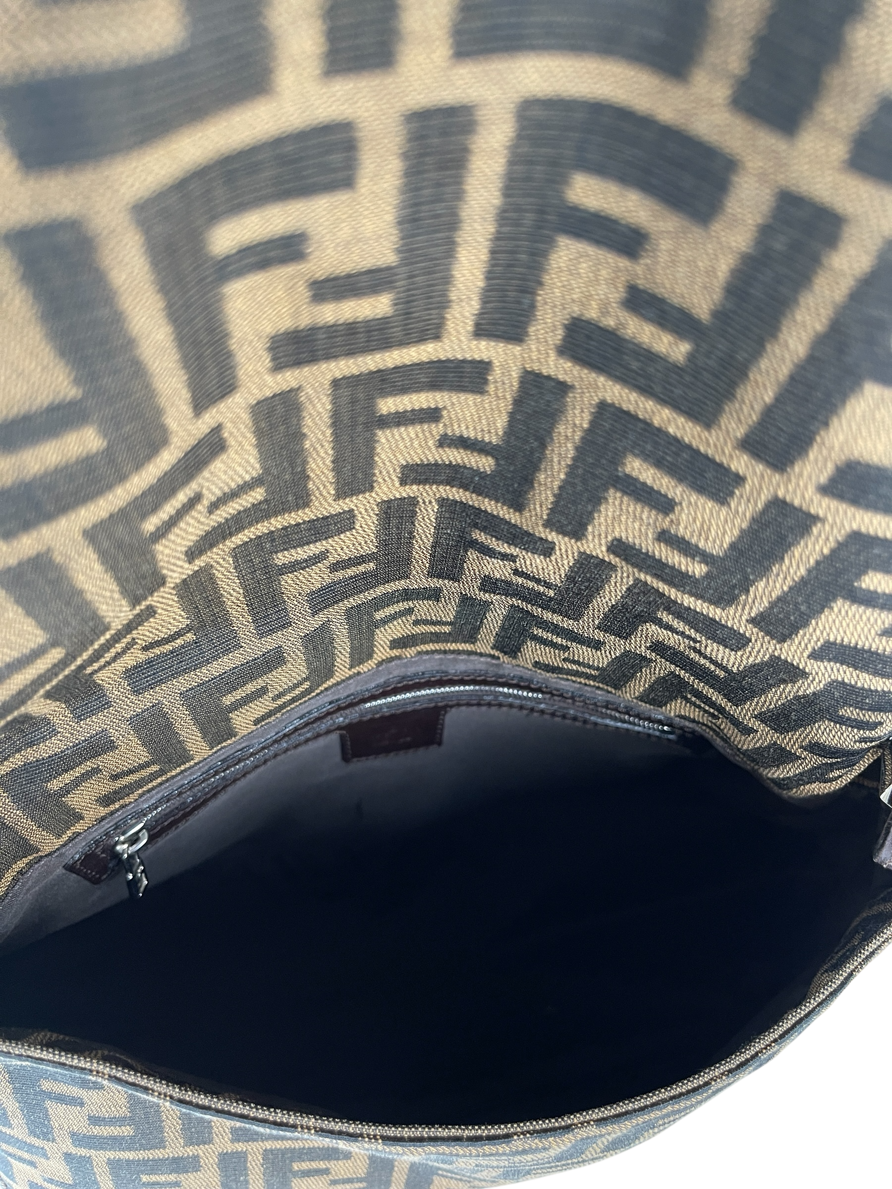 FENDI - Brown Zucca Mamma Baguette Handbag Silver Hardware