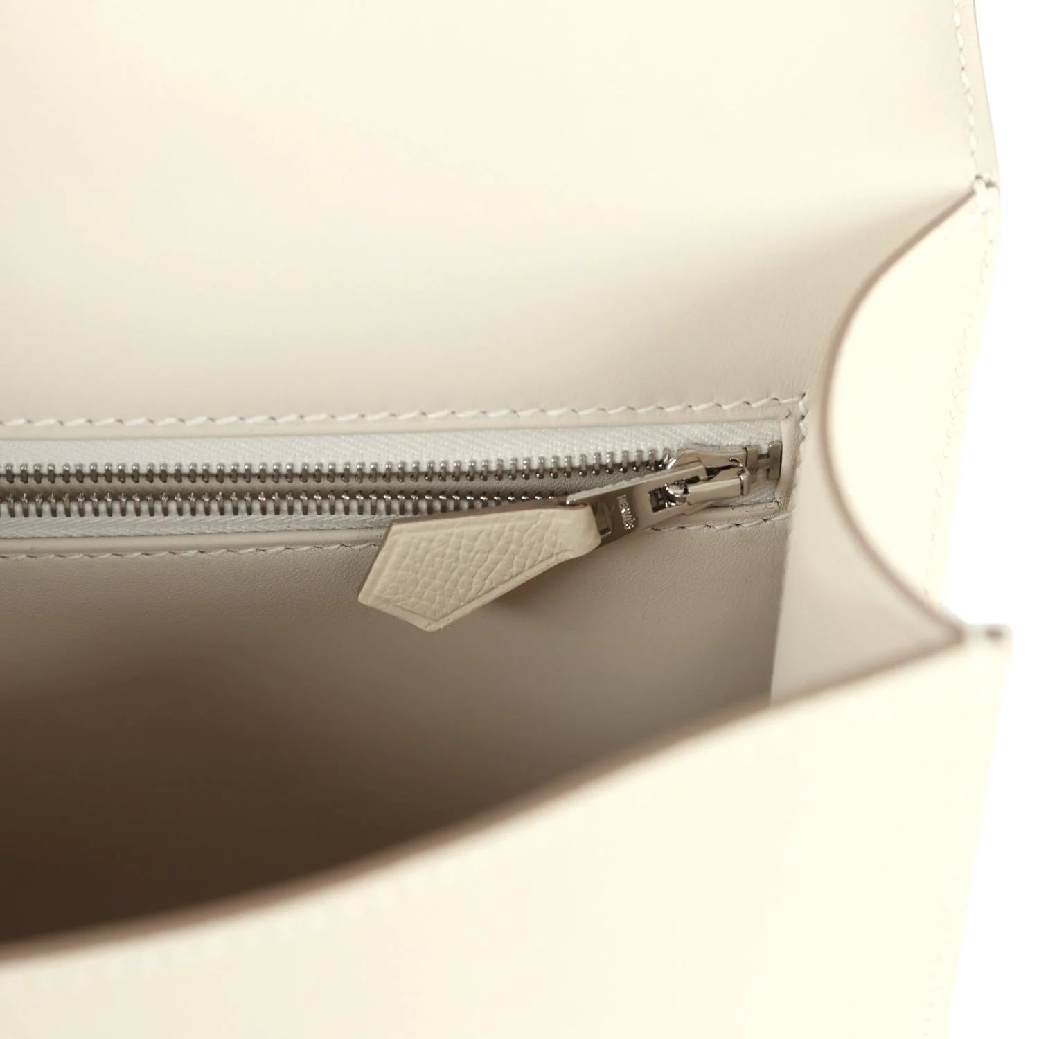 Hermes Constance 1-24 Craie Epsom Palladium Hardware