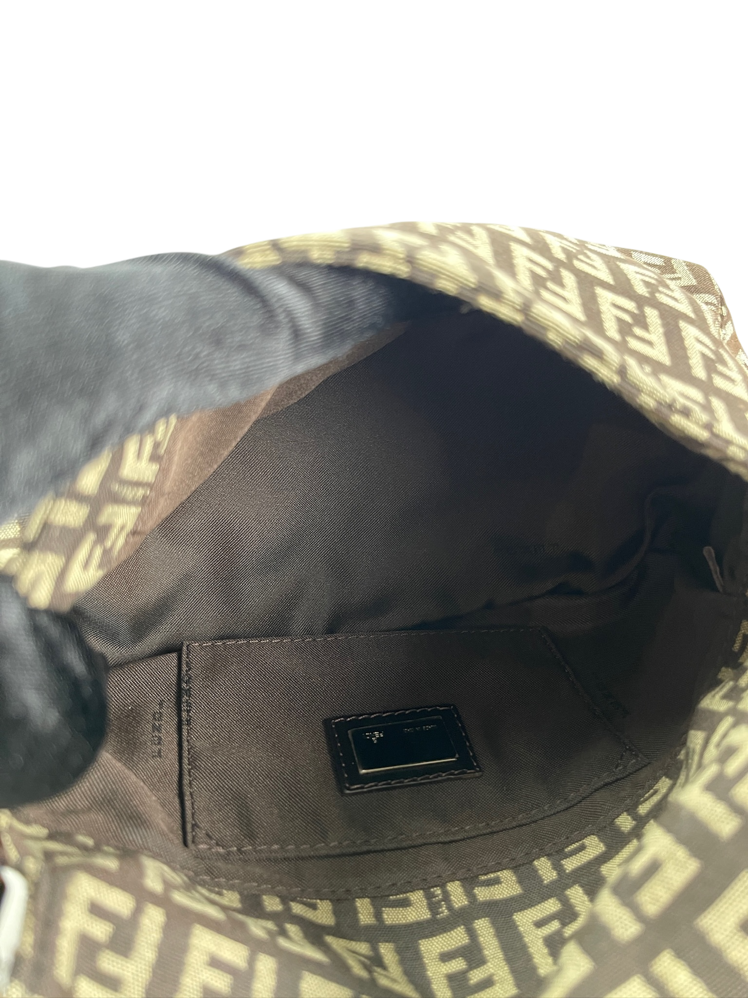 FENDI - Beige Zucca Baguette Handbag Sliver Hardware