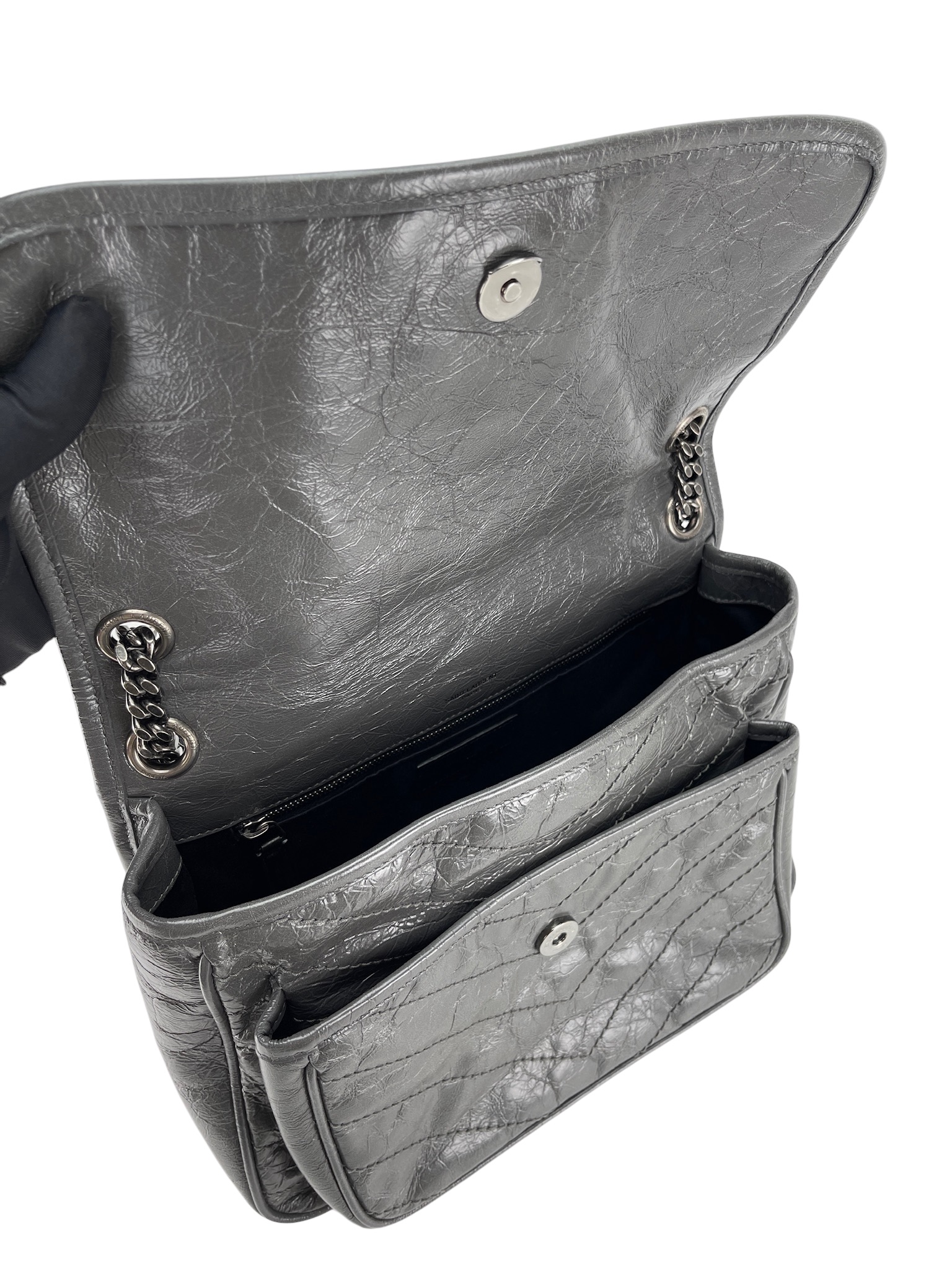 SAINT LAURENT - Medium Niki Grey Shoulder Bag