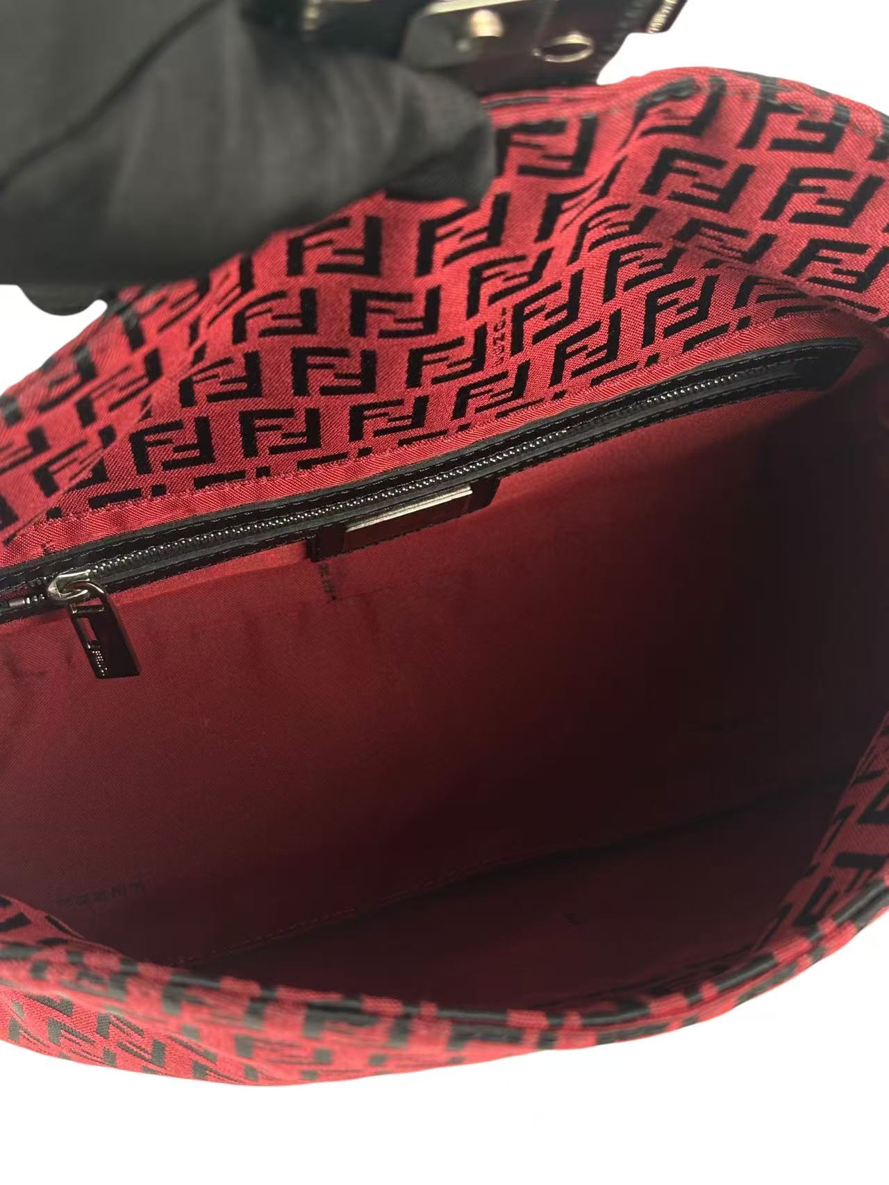 FENDI - Red Canvas Zucca Baguette Handbag Silver Hardware