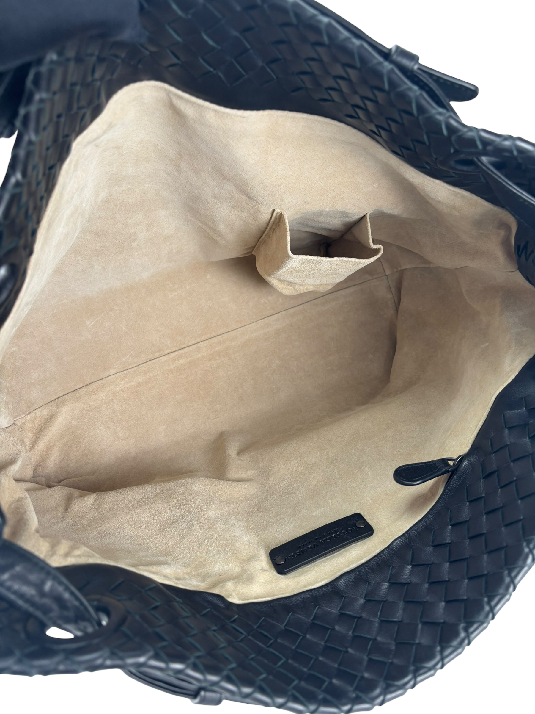 BOTTEGA VENETA - Nappa Intrecciato Medium Garda Bag