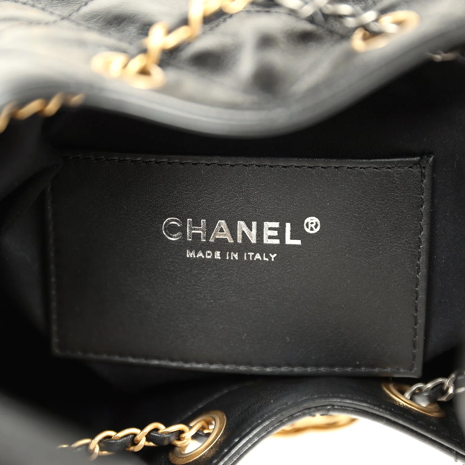 Pre-owned Chanel Small 25 Hobo Bag Black Shiny Crumpled Calfskin Mixed Metal Hardware
