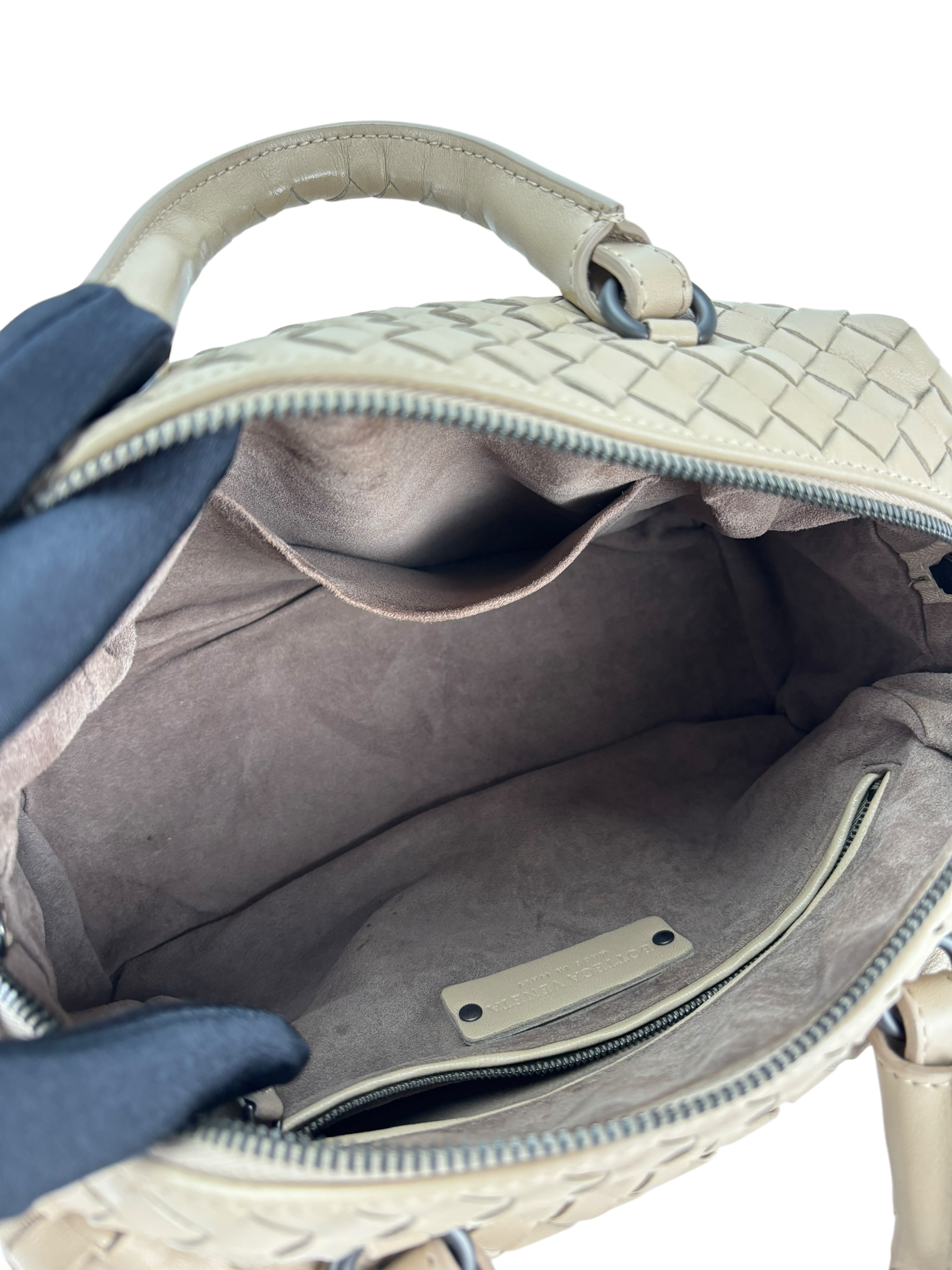 BOTTEGA VENETA - Beige Veneta Intrecciato Leather Boston Bag