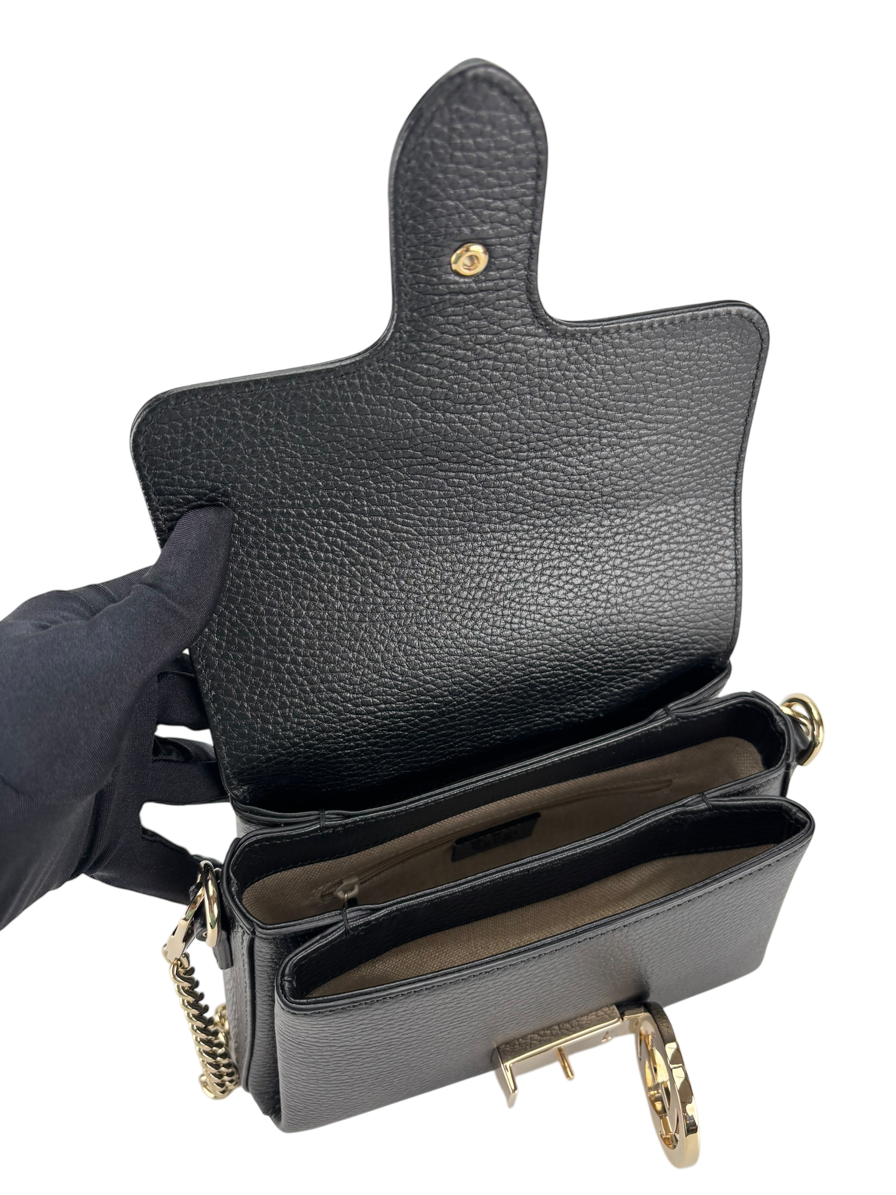 GUCCI - Black Interlocking G Chain Shoulder Bag