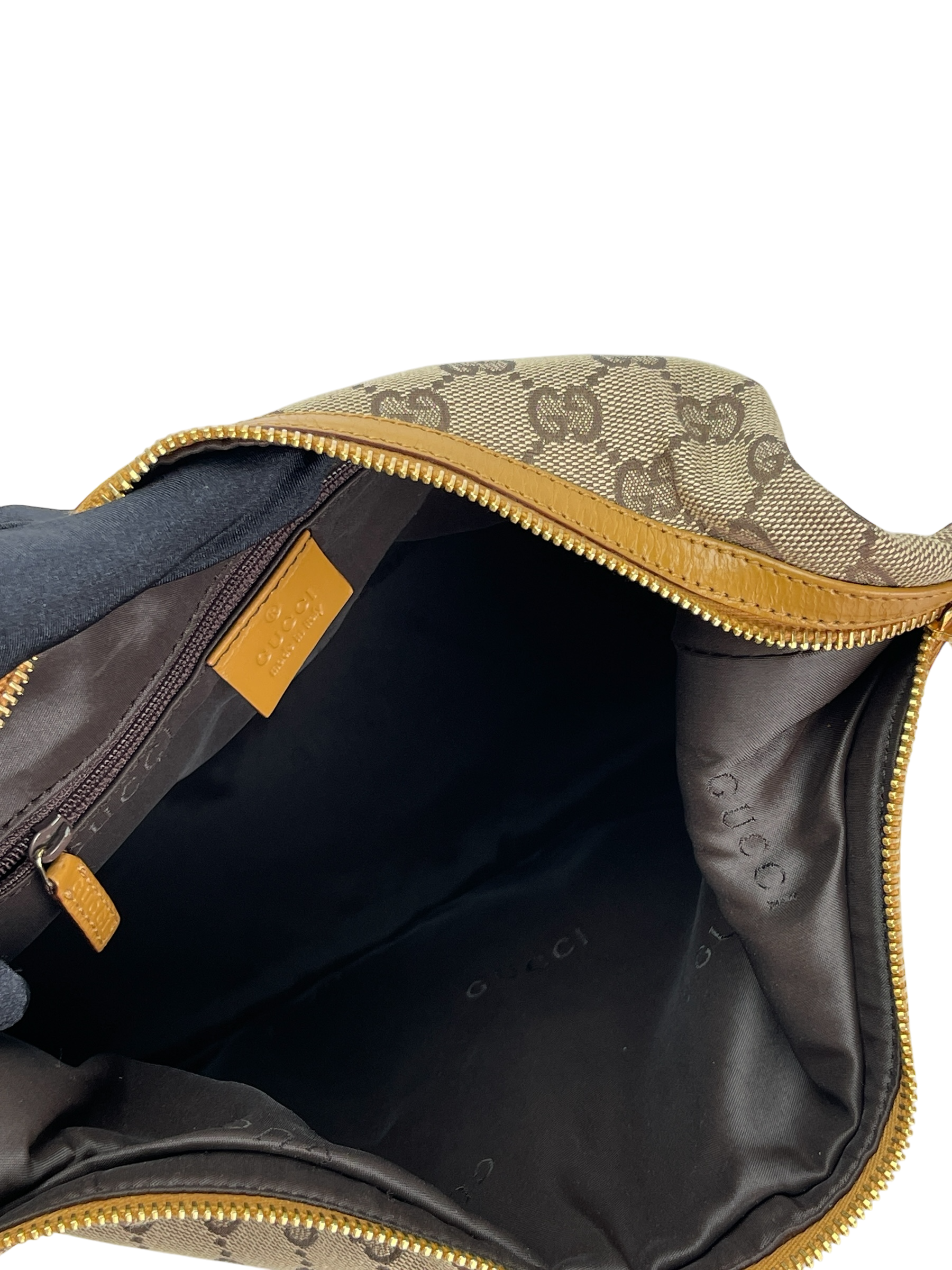 GUCCI - GG Canvas Shoulder Bag