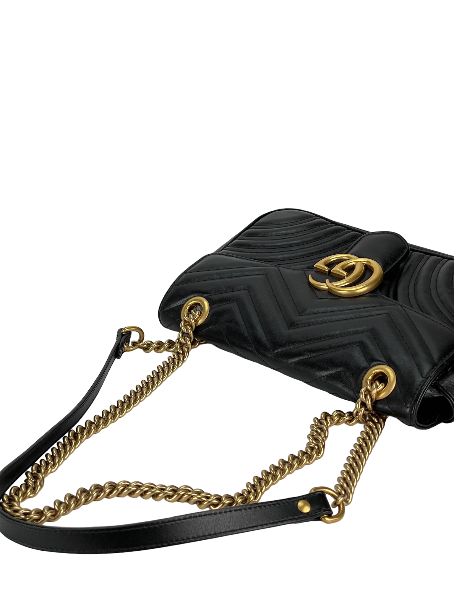 GUCCI - Black GG Marmont Medium Shoulder Bag Gold Hardware