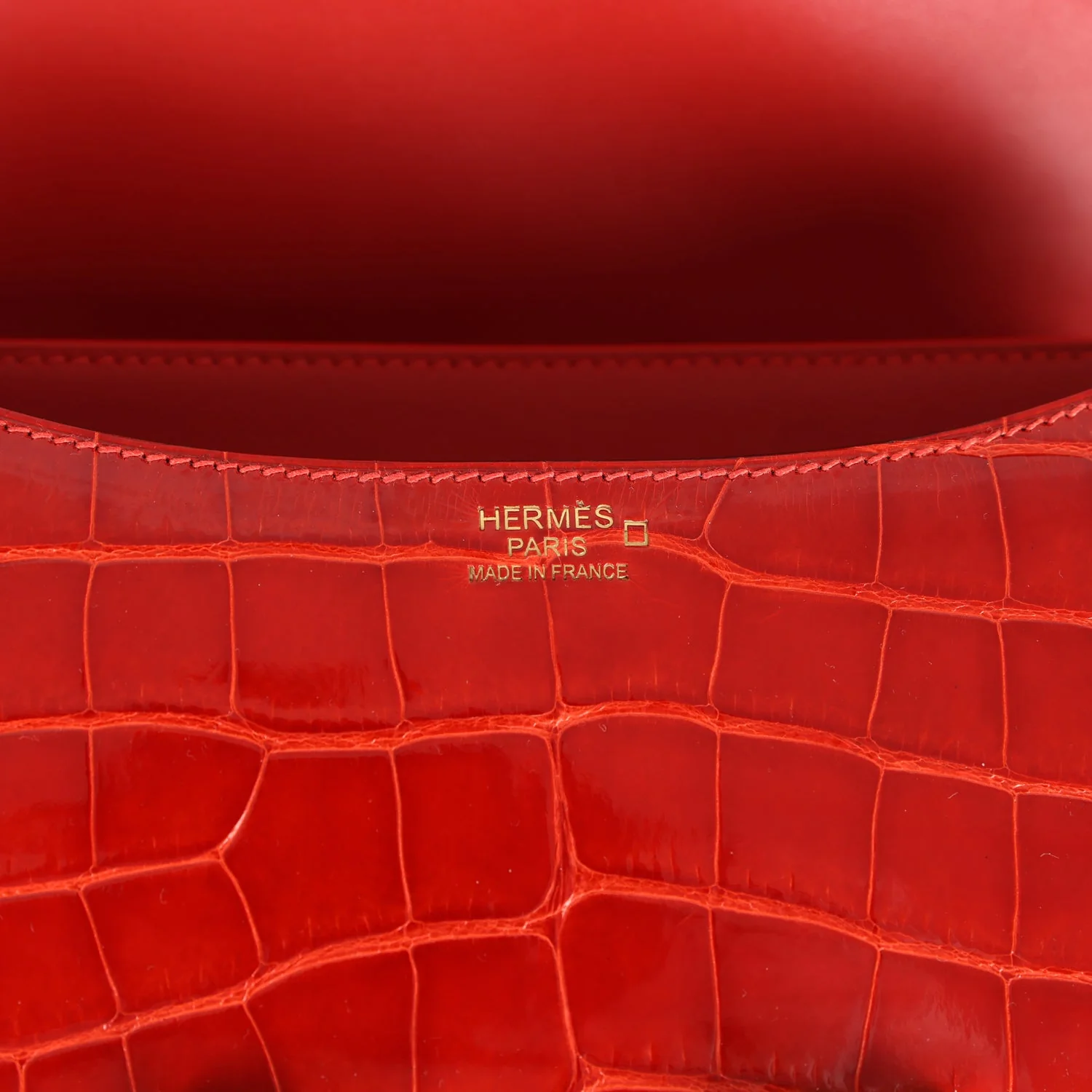 Pre-owned Hermes Constance 24 Geranium Shiny Alligator Gold Hardware