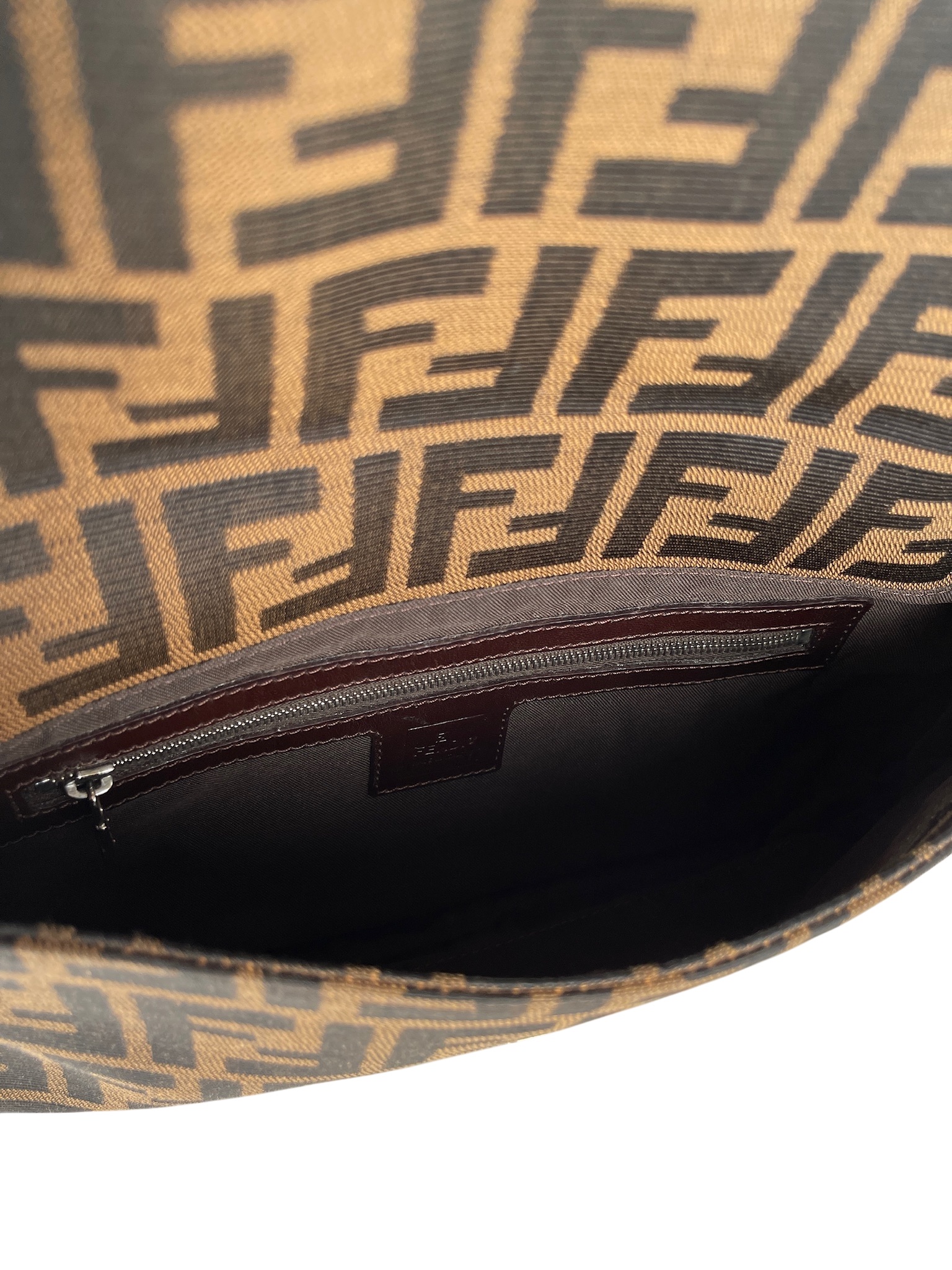 FENDI - Brown Zucca Baguette Handbag Silver Hardware