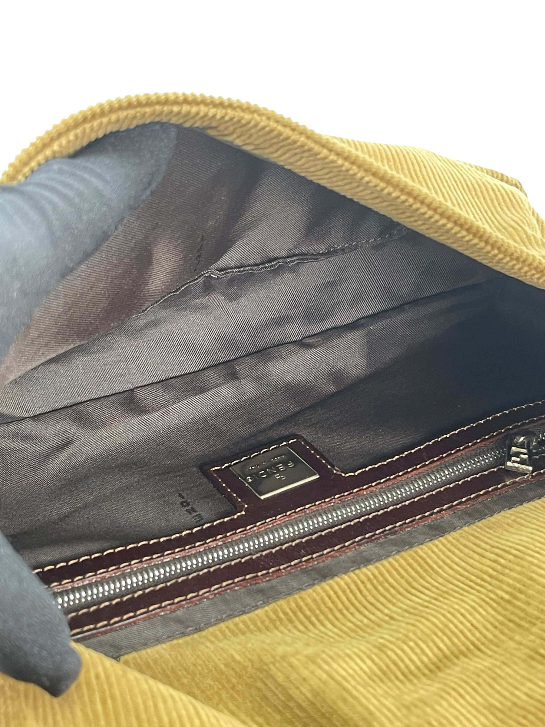 FENDI - Small Mamma Baguette Bag Brown Corduroy