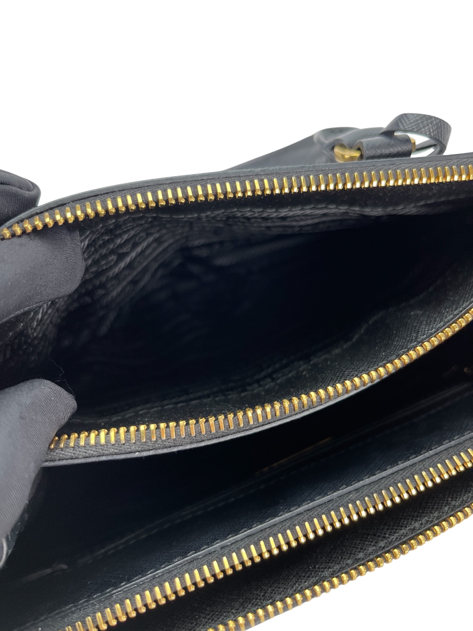 PRADA - Black Galleria Small Saffiano Leather Handbag