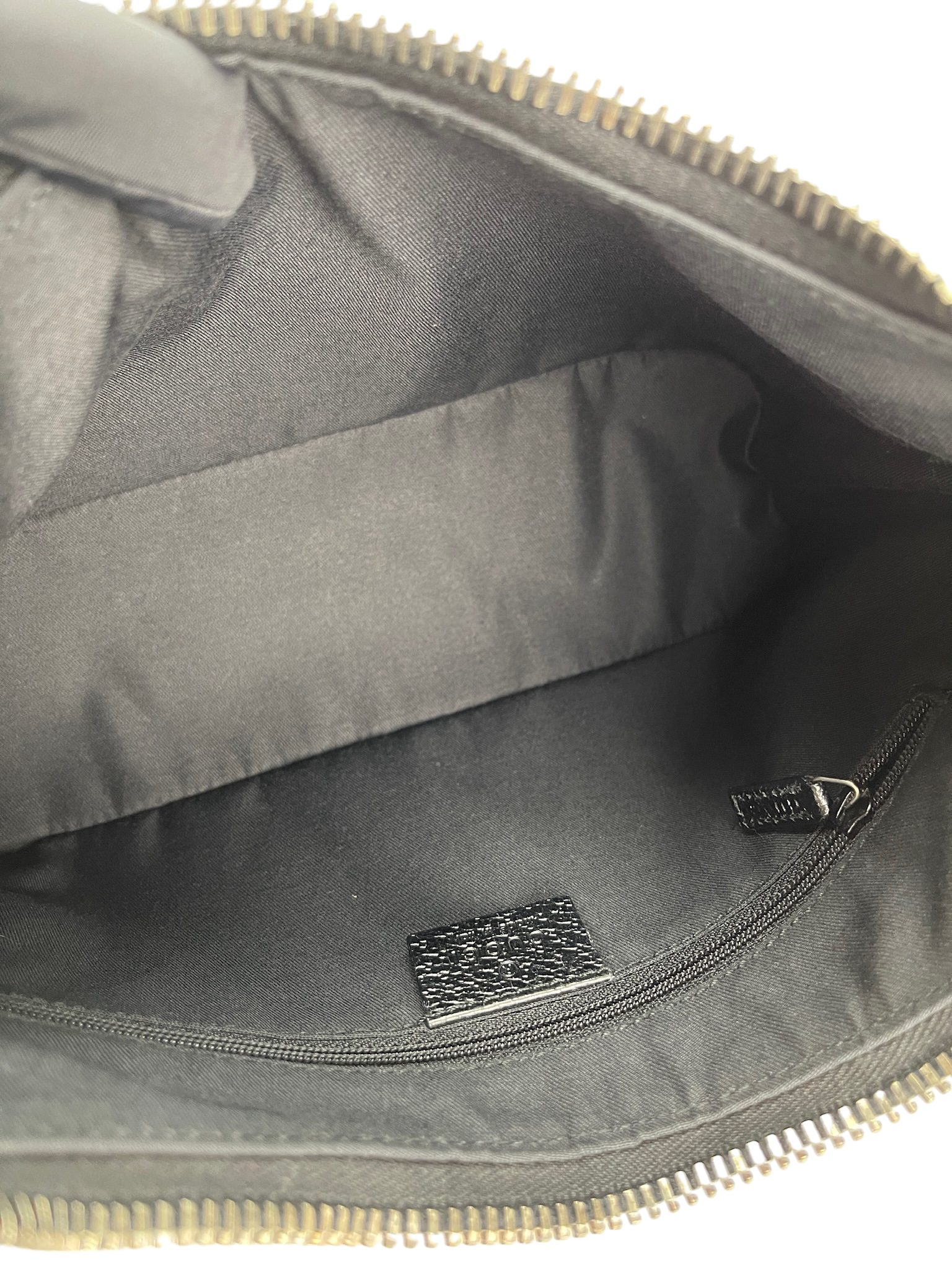 GUCCI - GG Black Canvas Shoulder Hobo Cloth Bag