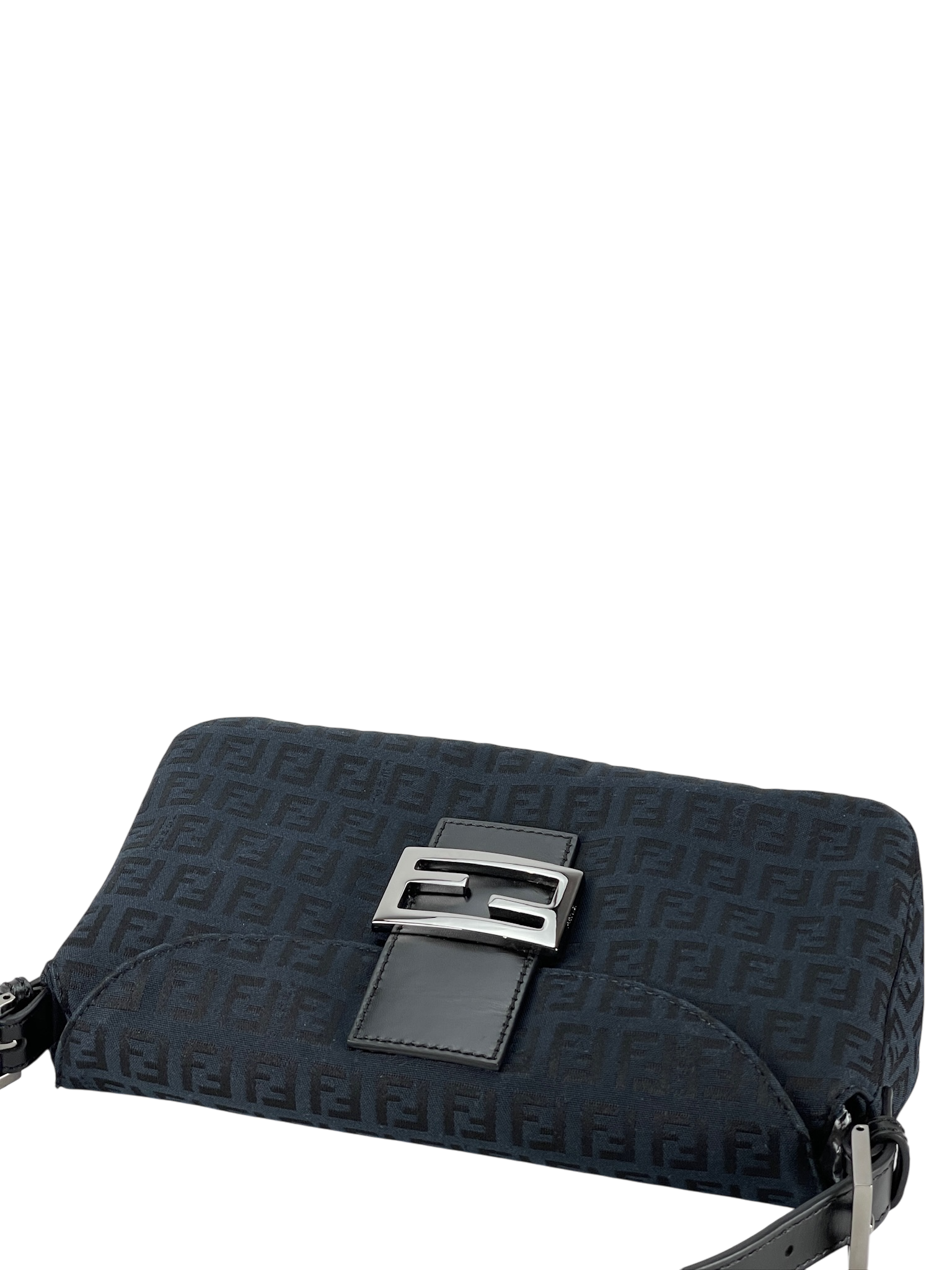 FENDI - Black Canvas Zucca Shoulder Bag Silver Hardware