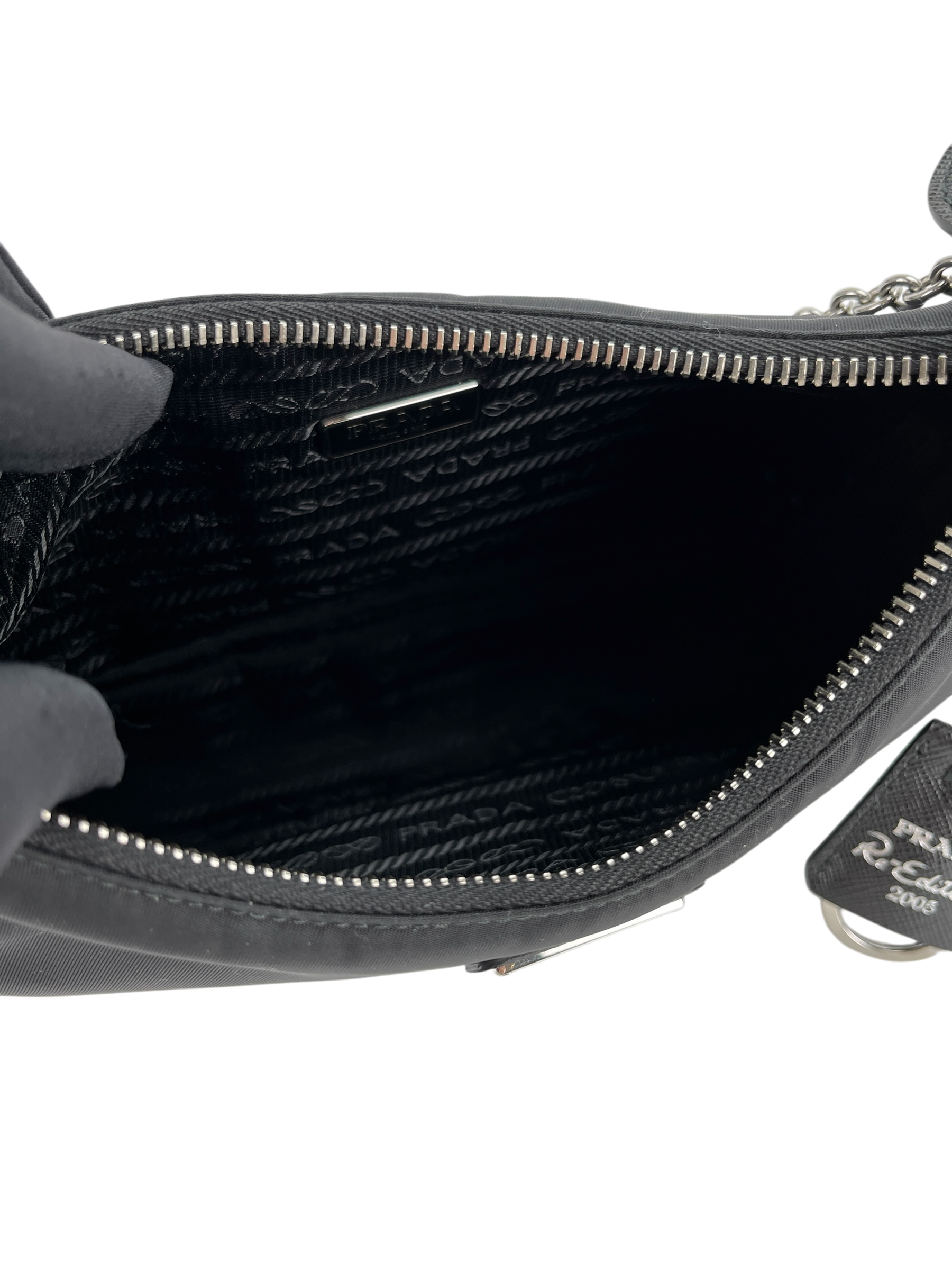 PRADA - Black Re-Edition 2005 Re-Nylon bag 3 in1