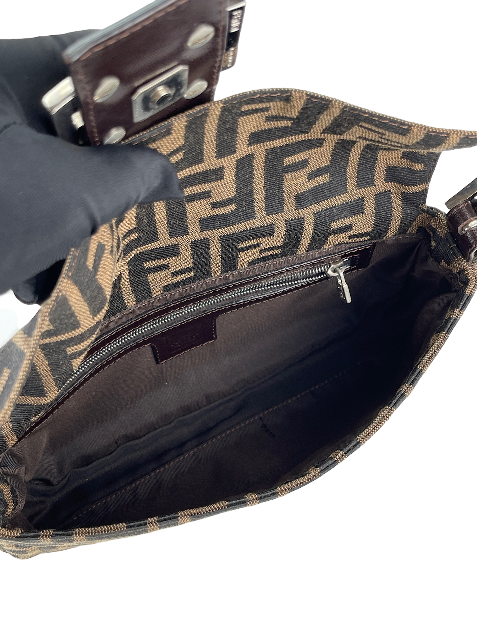 FENDI - Brown Zucca Baguette Handbag Silver Hardware