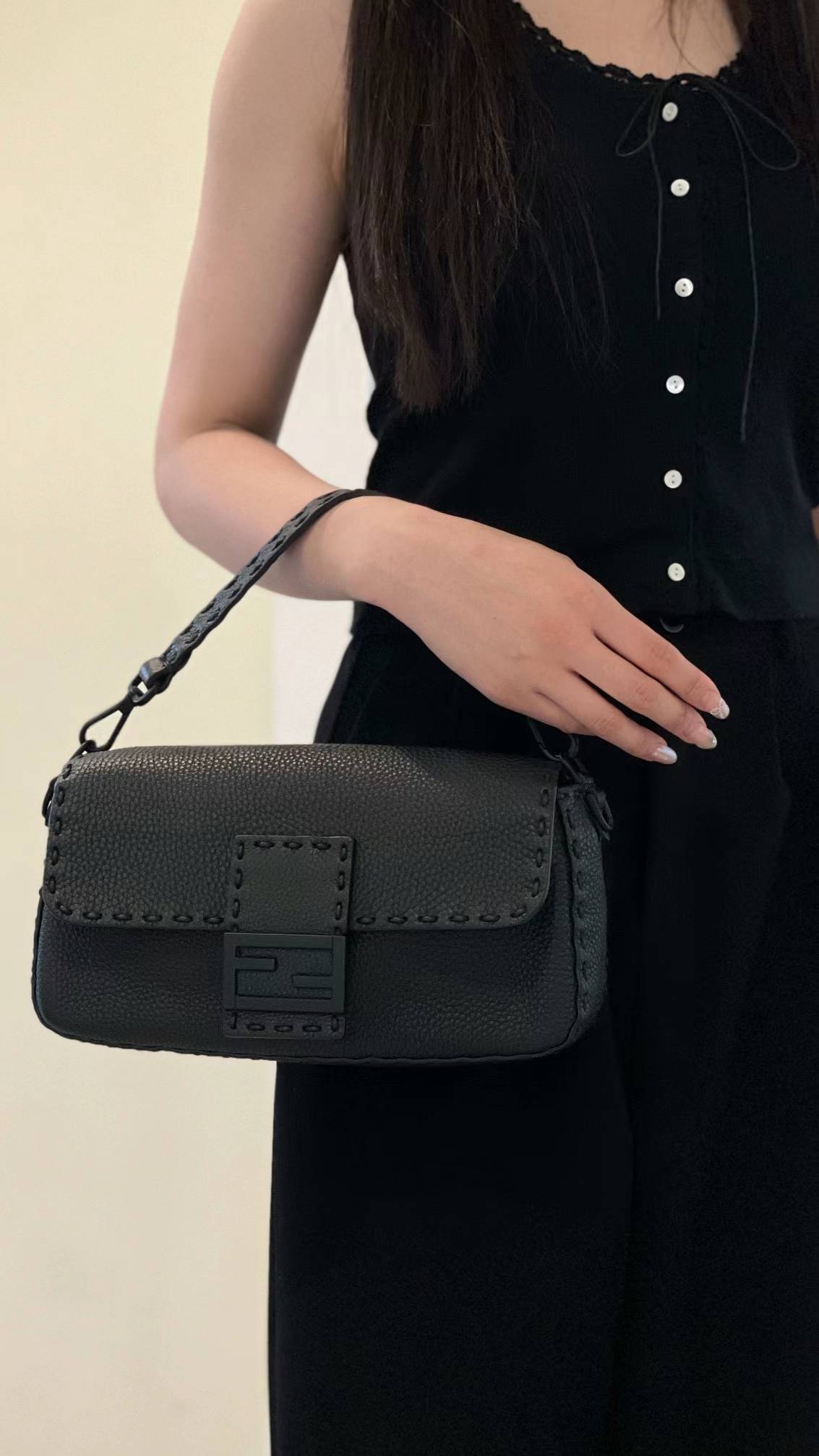 FENDI - Black Sellerria Baguette 2way Bag