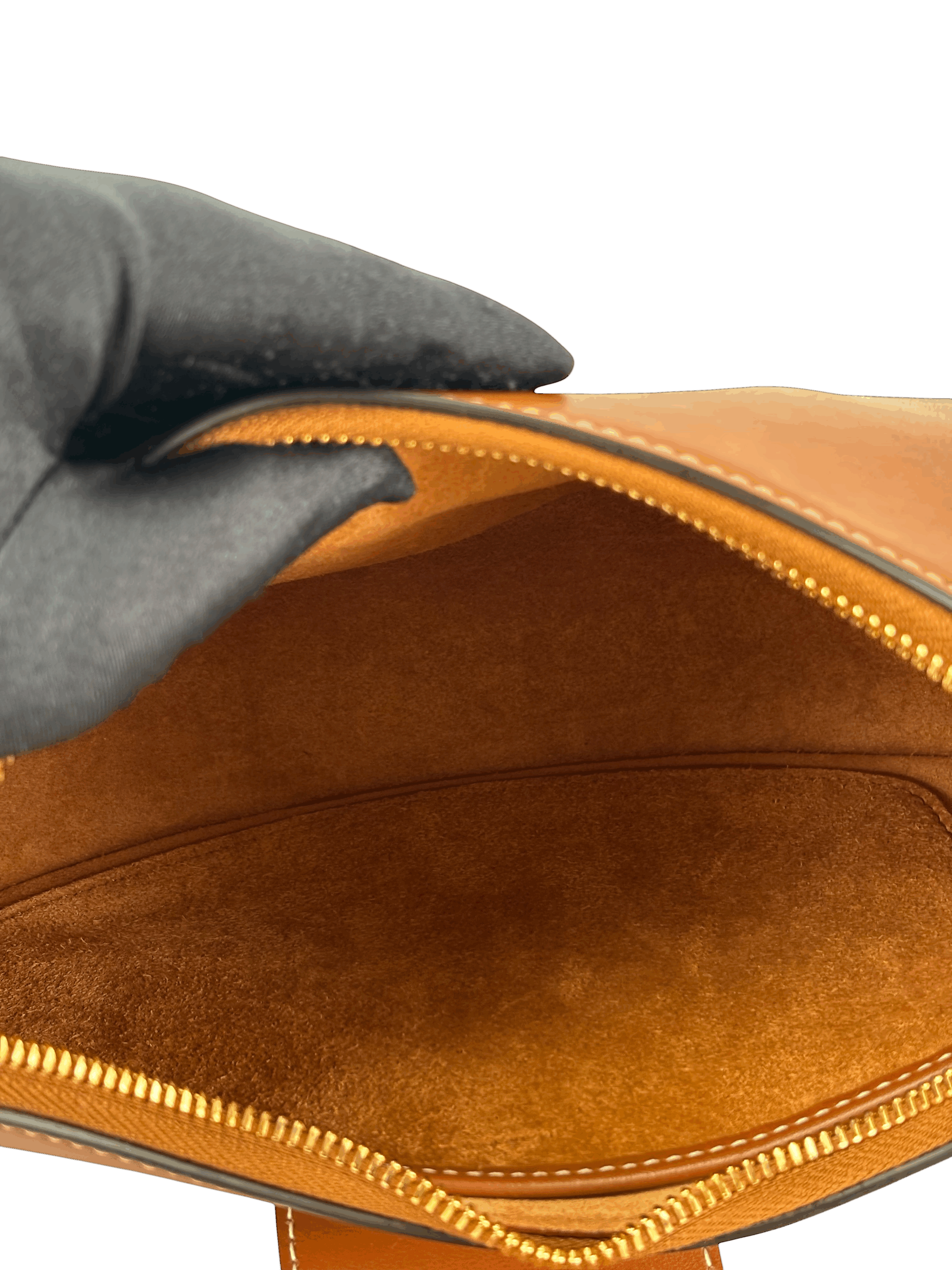 CELINE - Brown Calfskin Smooth Medium Strap Ava Triomphe Shoulder Bag Tan