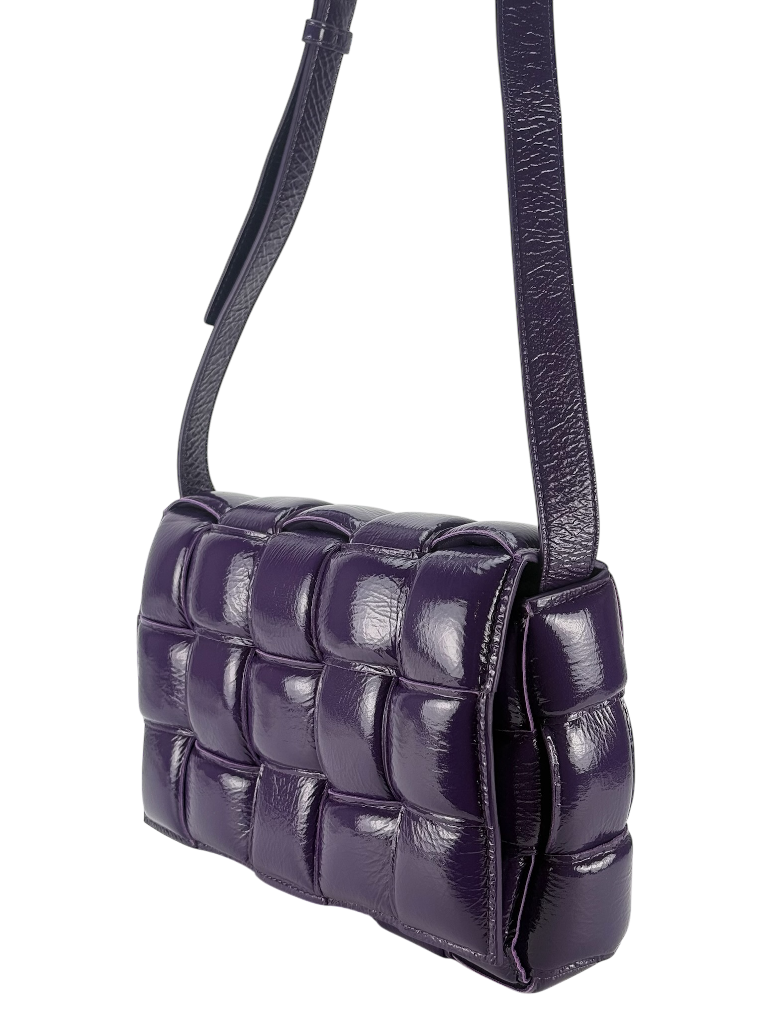 BOTTEGA VENETA - Raisin Cassette Lambskin Leather Crossbody bag