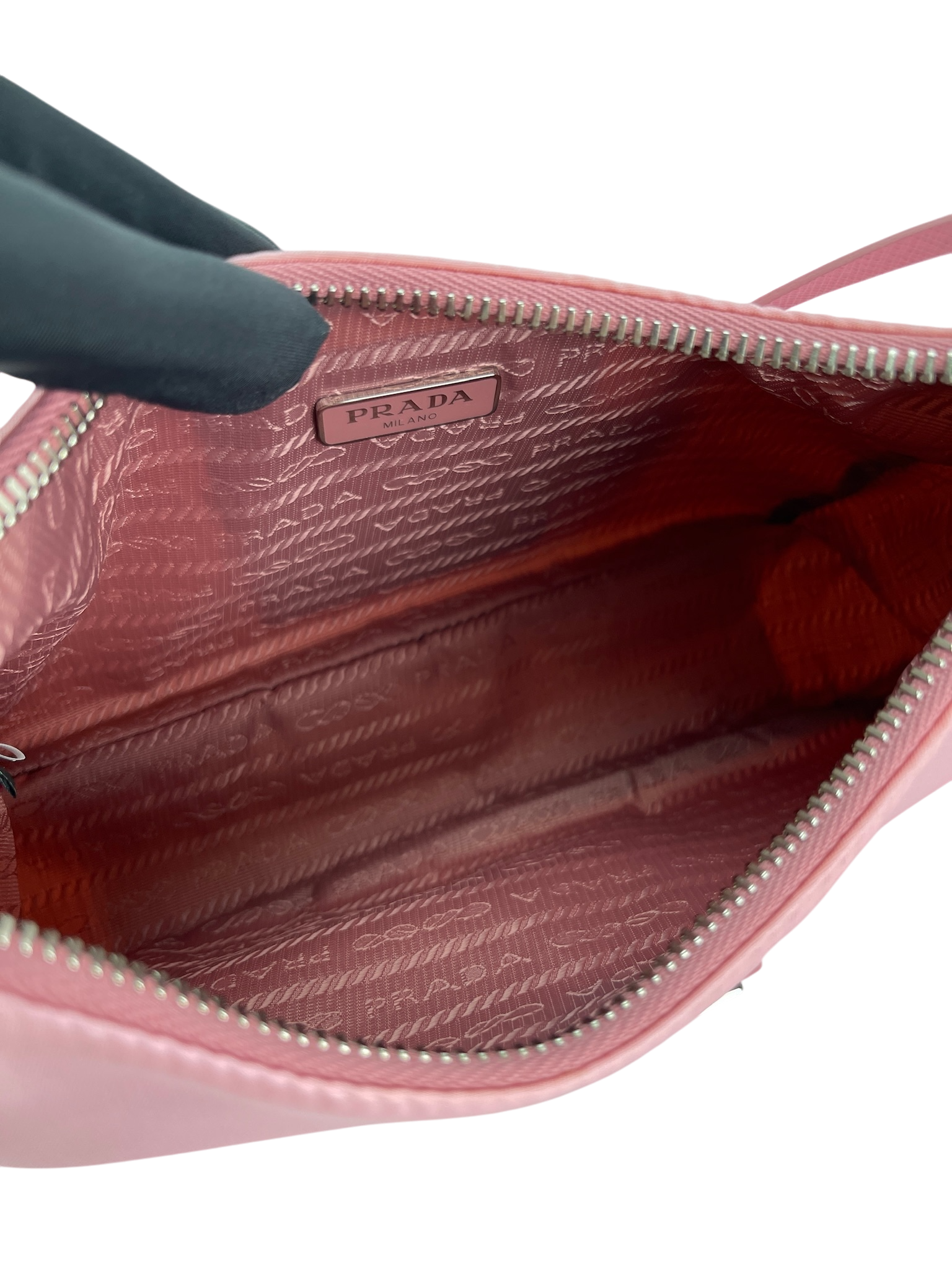 PRADA - Re-Edition 2005 Pink Nylon Bag