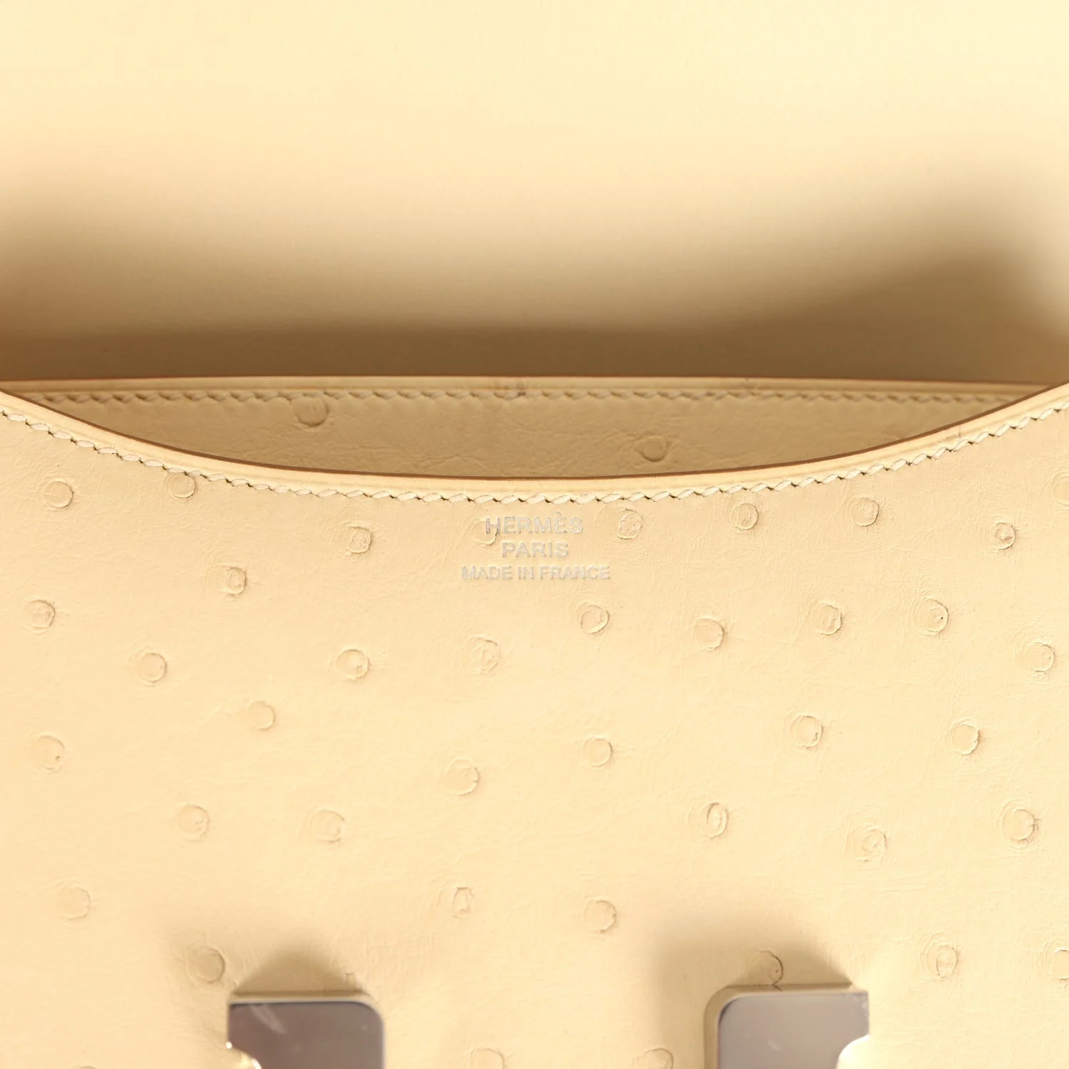 Hermes Constance 18 Vanille Ostrich Palladium Hardware