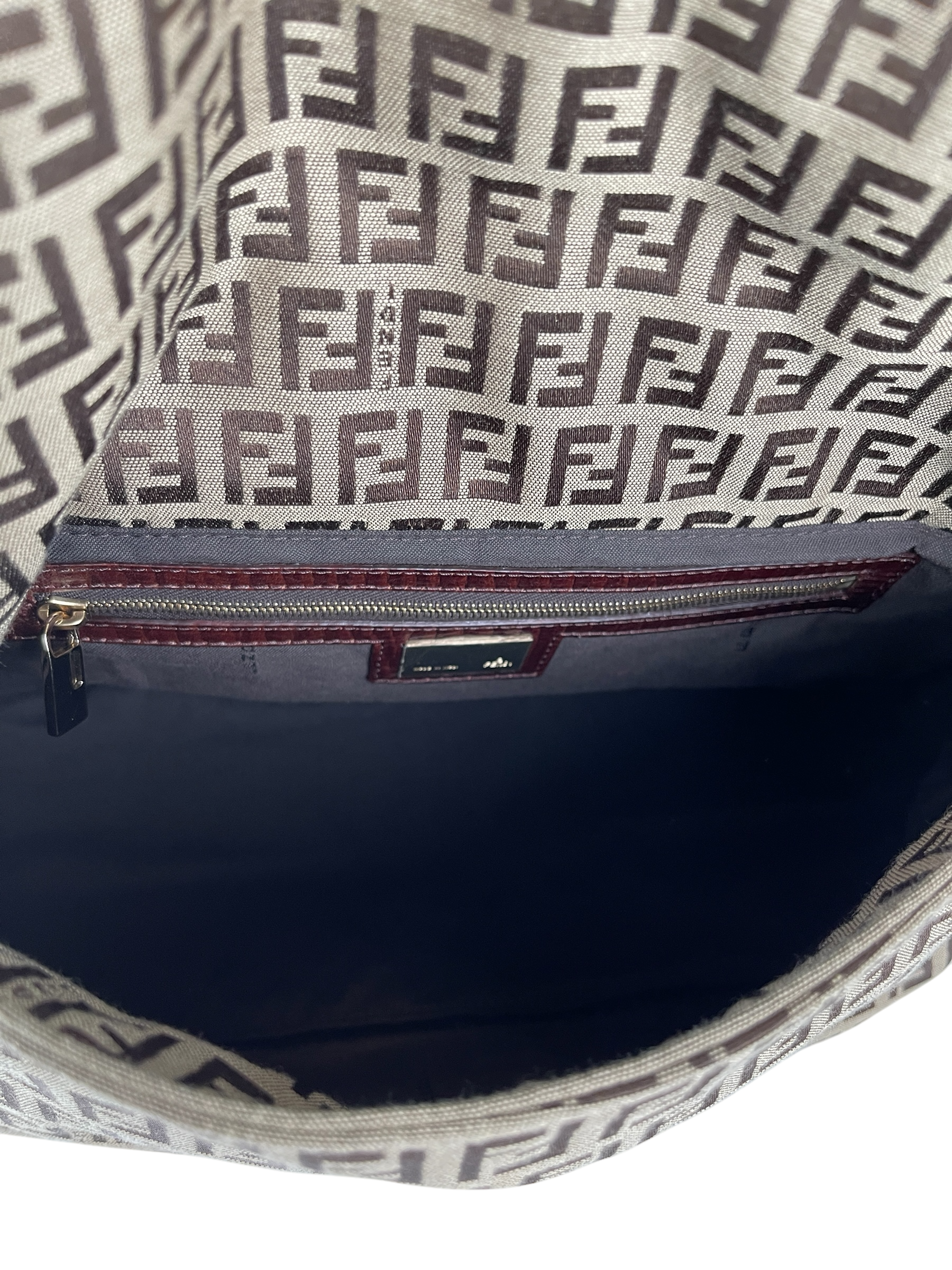 FENDI - Beige Zucca Mamma Baguette Handbag Gold Hardware