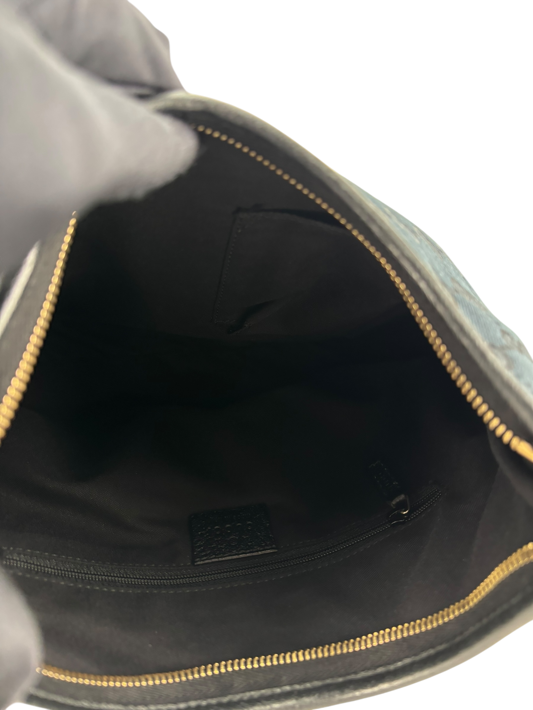 GUCCI - Black Ophidia Abbey Guccissima Semi Shoulder Bag