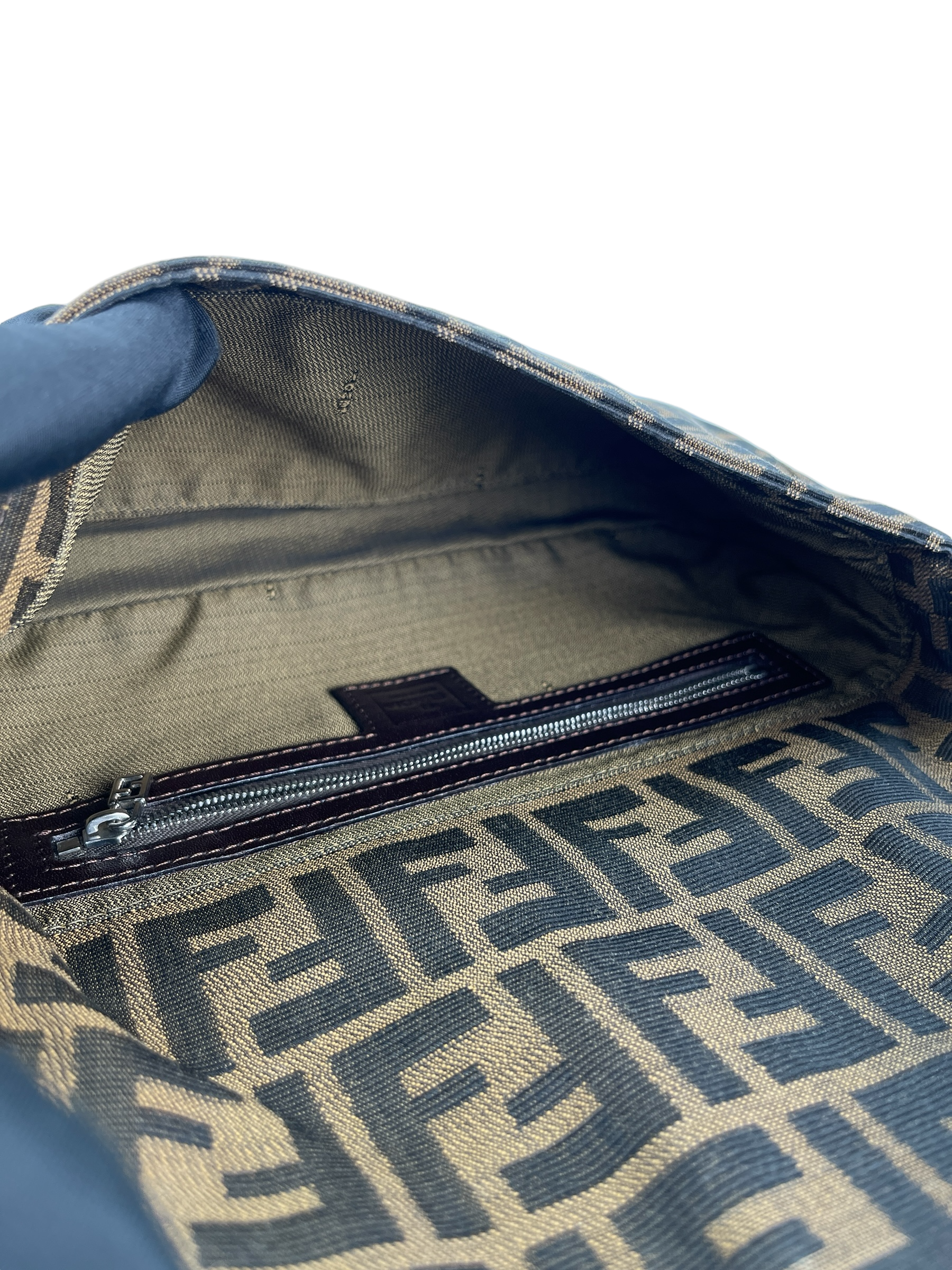 FENDI - Brown Zucca Baguette Handbag Silver Hardware