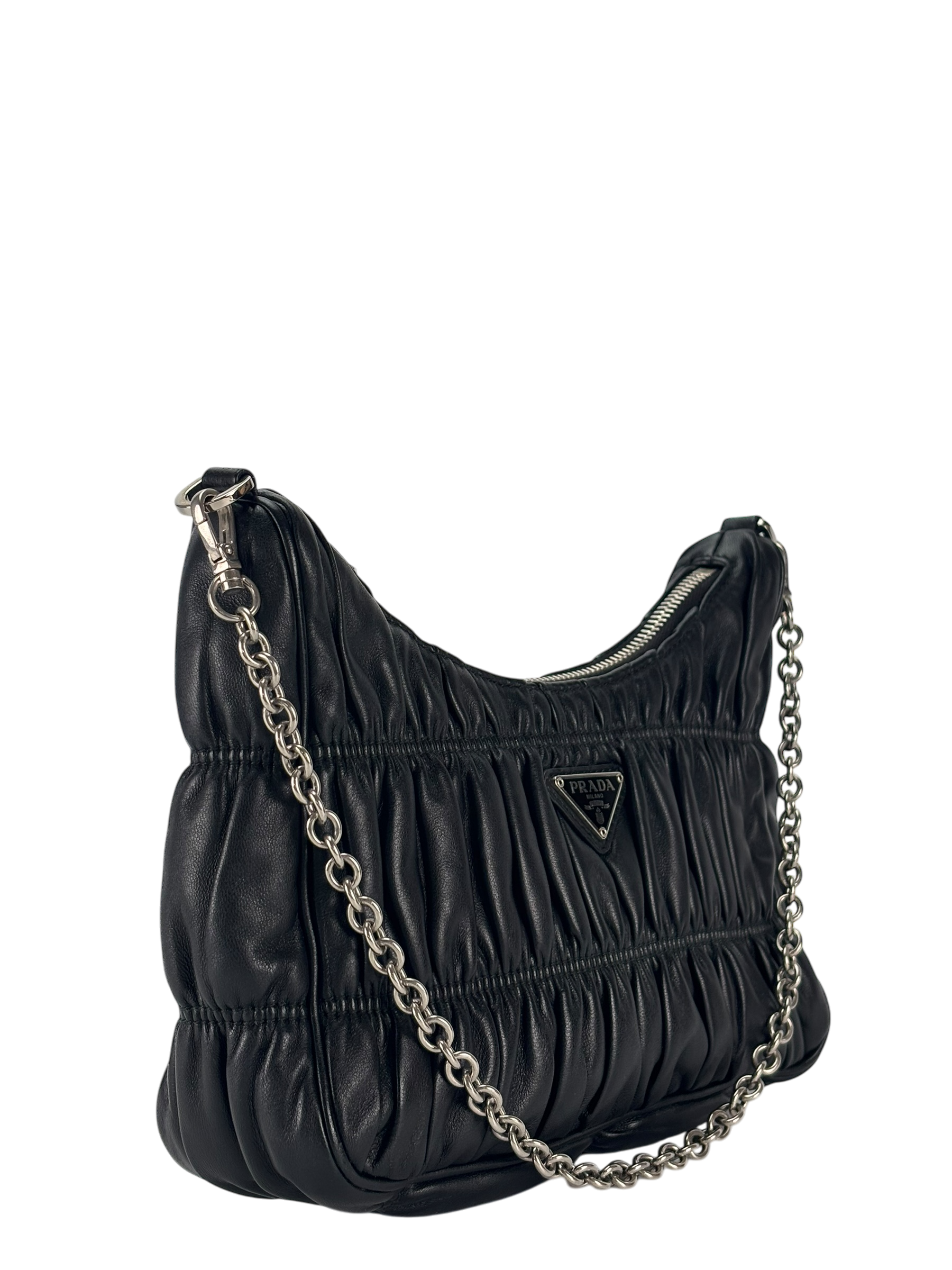 PRADA - Black Leather Re-Edition 2005 Nappa Gaufré Crossbody Bag