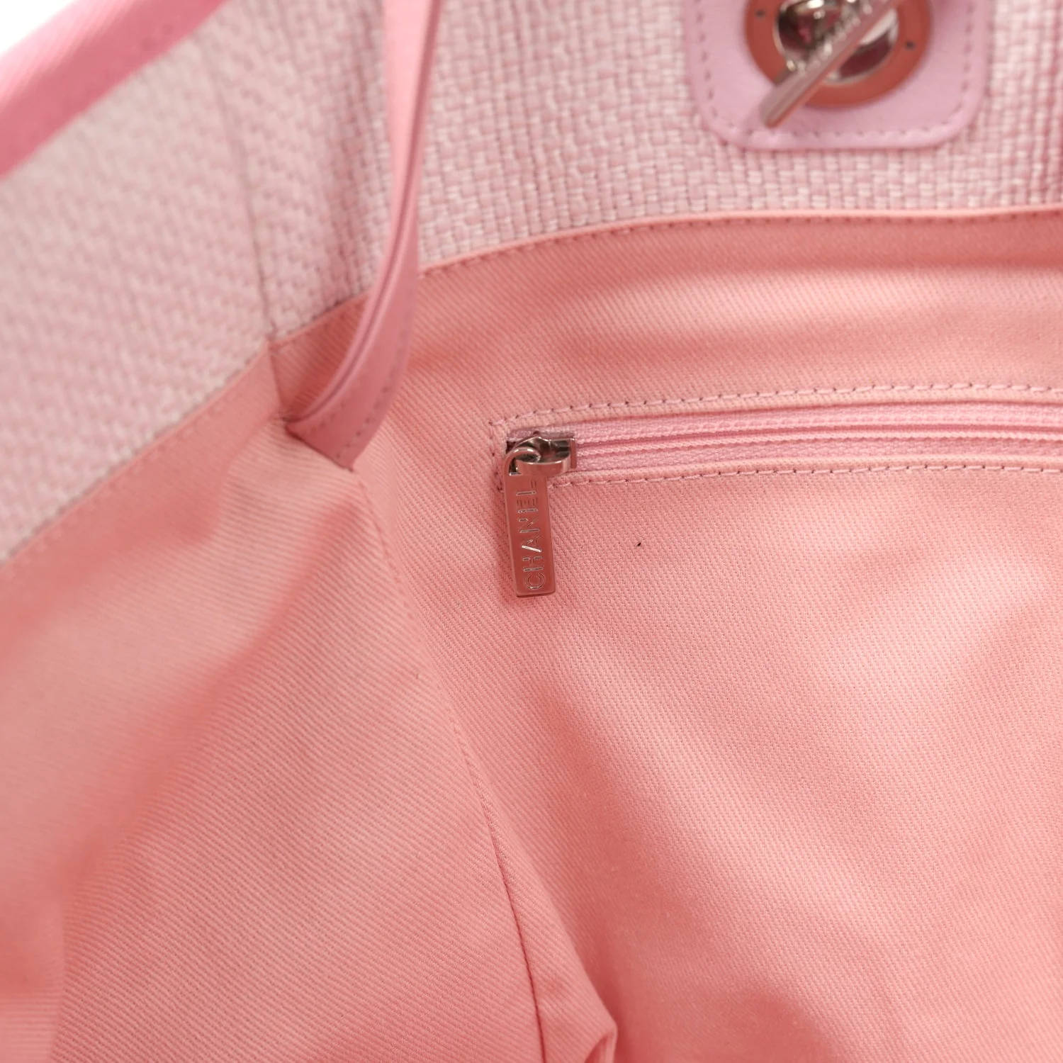 Pre-owned Chanel Medium Deauville Shopping Tote Light Pink Raffia and Canvas Silver Hardware