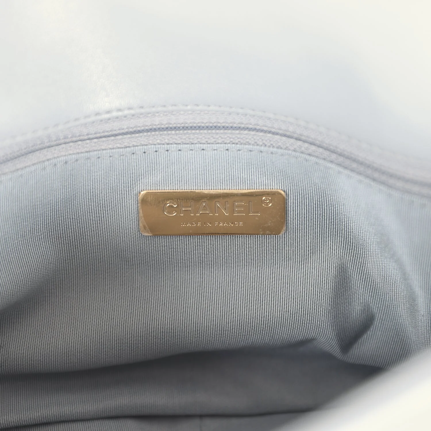 Chanel Medium 19 Flap Bag Grey Lambskin Mixed Metal Hardware